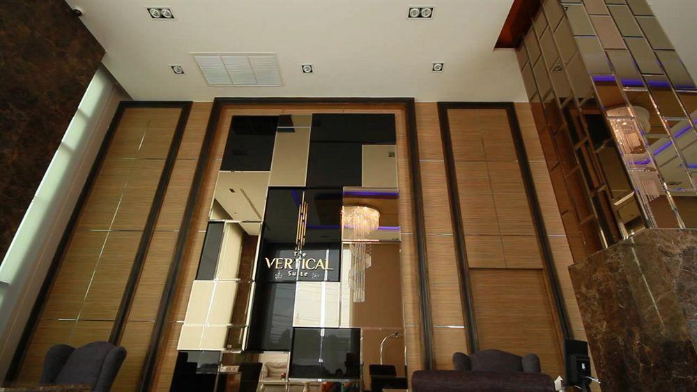 Vista Lobby Lumen Bangkok Srinakarin