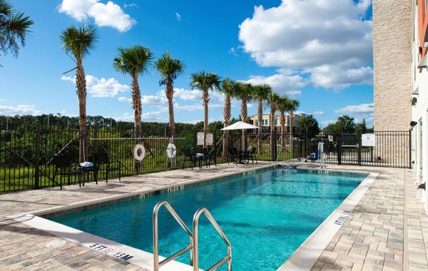 Holiday Inn Express Orlando – South Park by IHG - Hoteles en Disney Area de Orlando