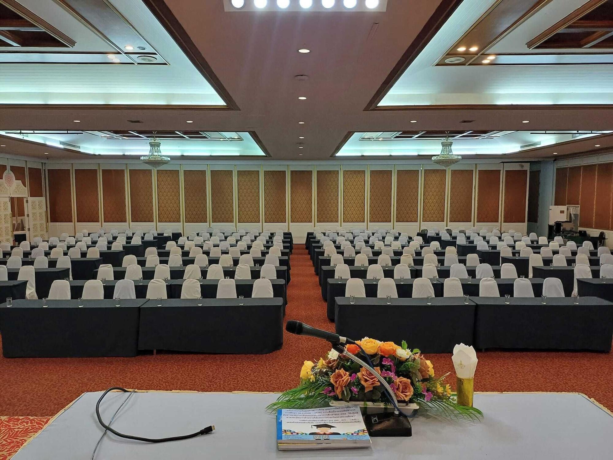 Sala de Reuniones Thong Tarin Hotel