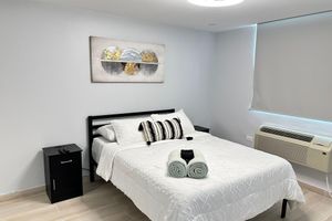 Alquiler Vacacional - CasitaTranqui relaxing beachfront 3B/2B getaway penthouse