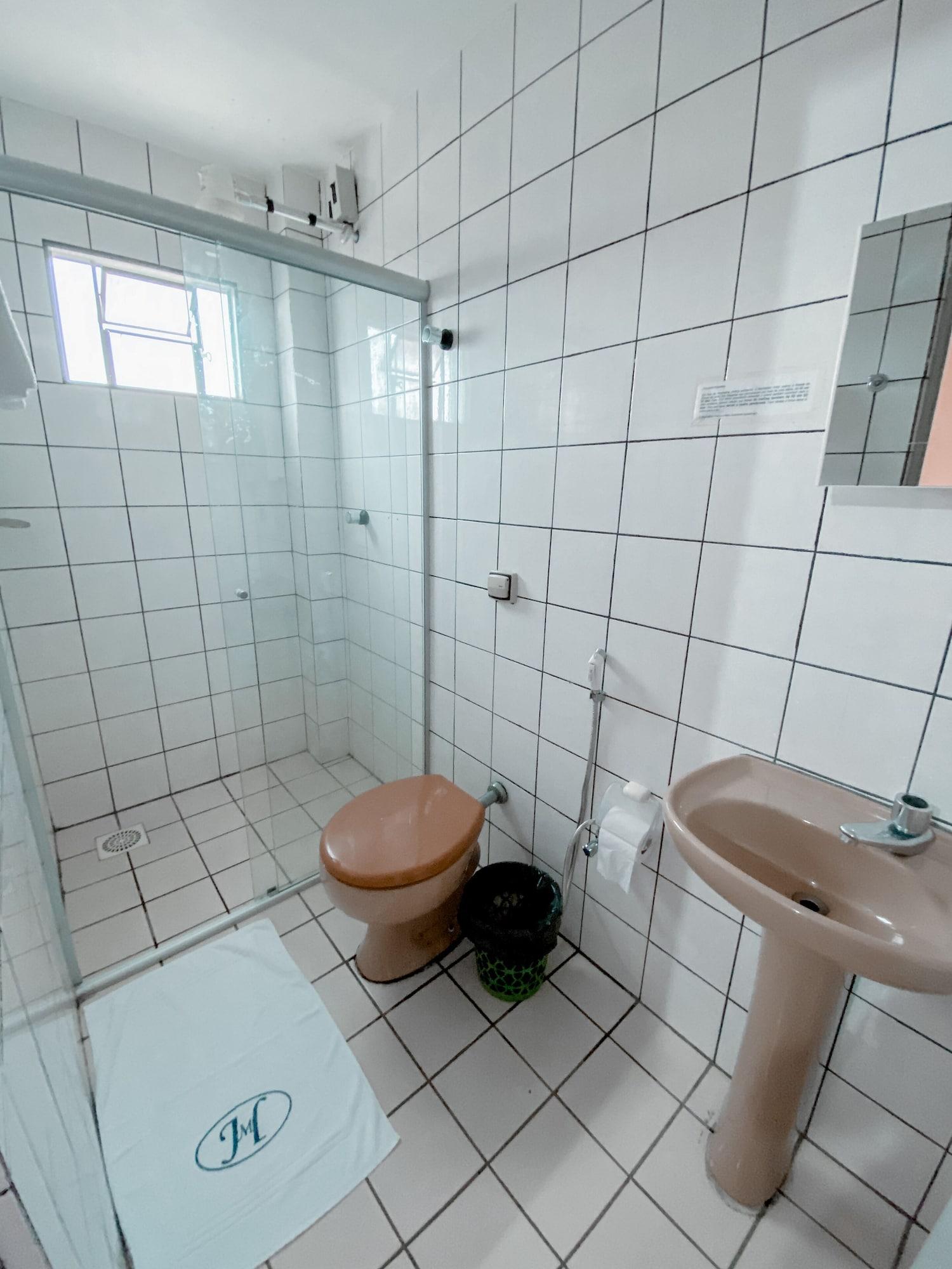 Equipamiento de Habitación Manhattan Hotel