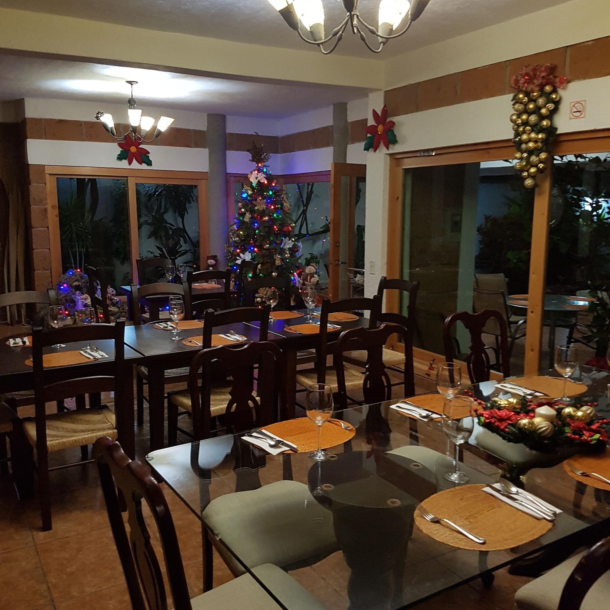 Vista Lobby HOTEL QUINTA REAL LAS PALMAS MALINALCO