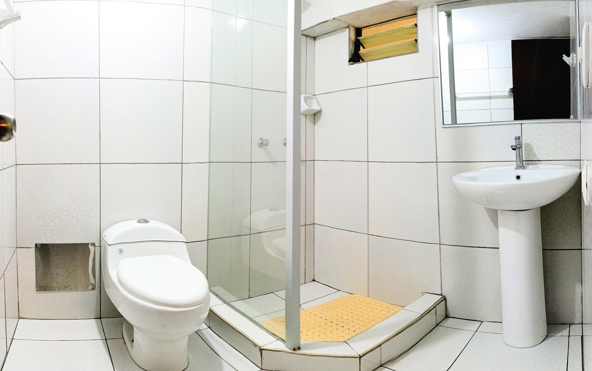 Equipamiento de Habitación Ecoterra hoteles Plaza