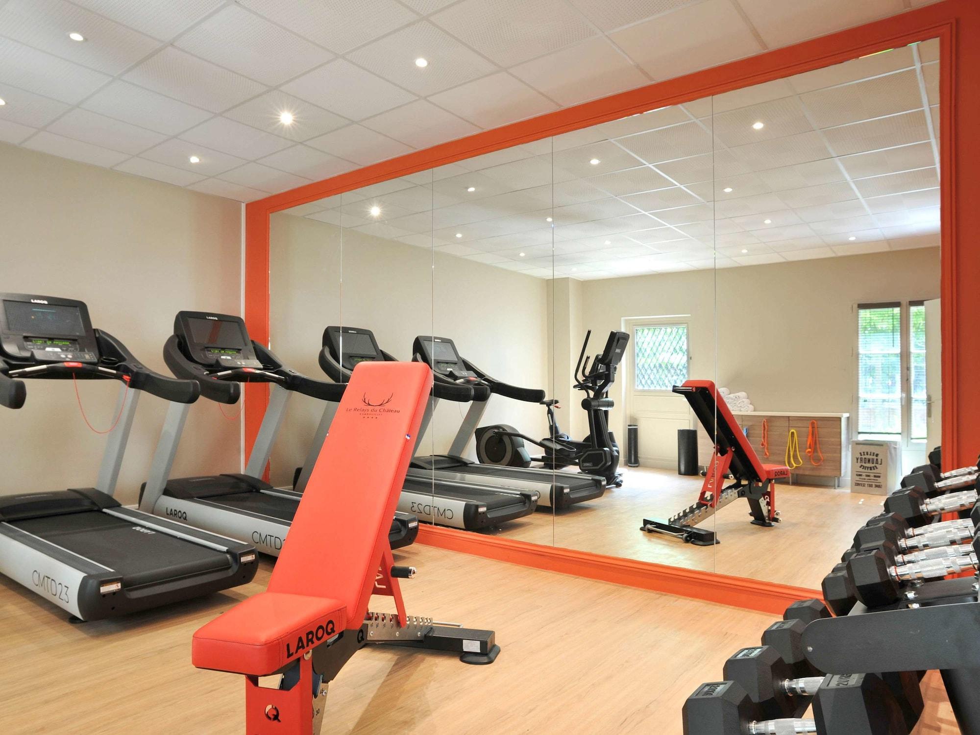 Gimnasio Mercure Rambouillet Relays du Chateau