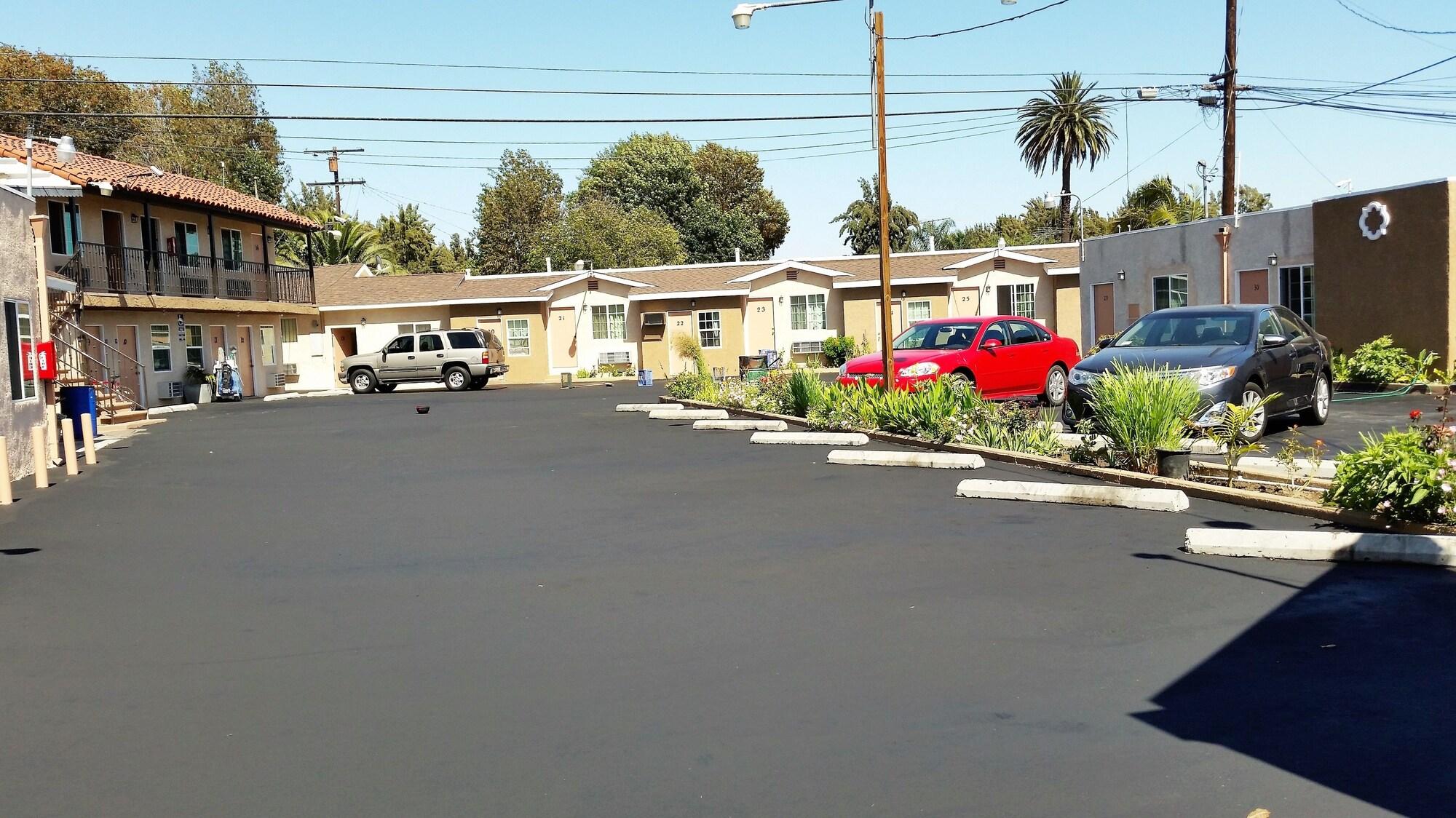 Vista Exterior Mission Motel Lynwood