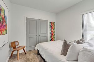 Alquiler Vacacional - Downtown Penthouse Living w/ Sleeper Sofa & Views