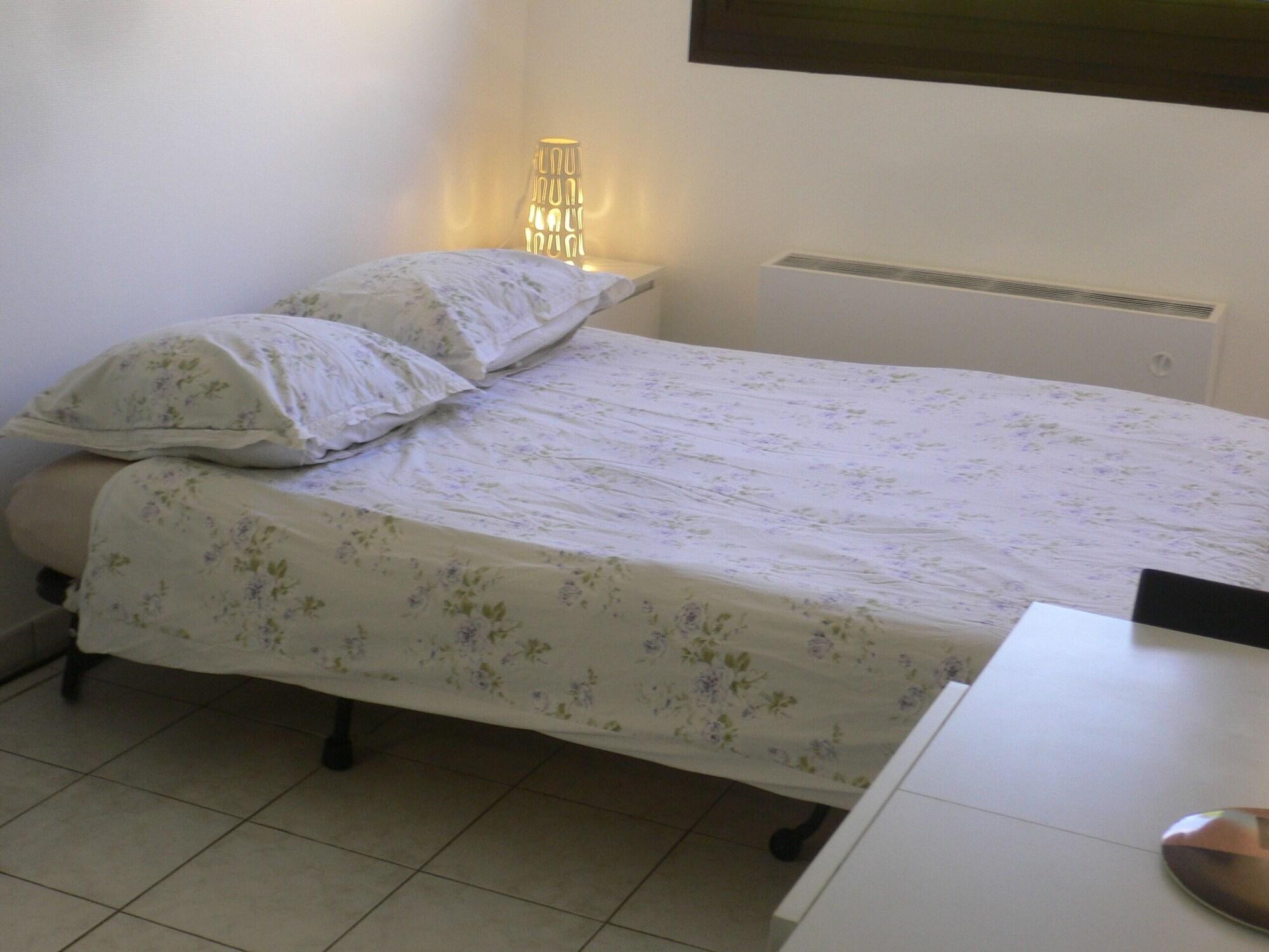 Furnished and furnished apartment