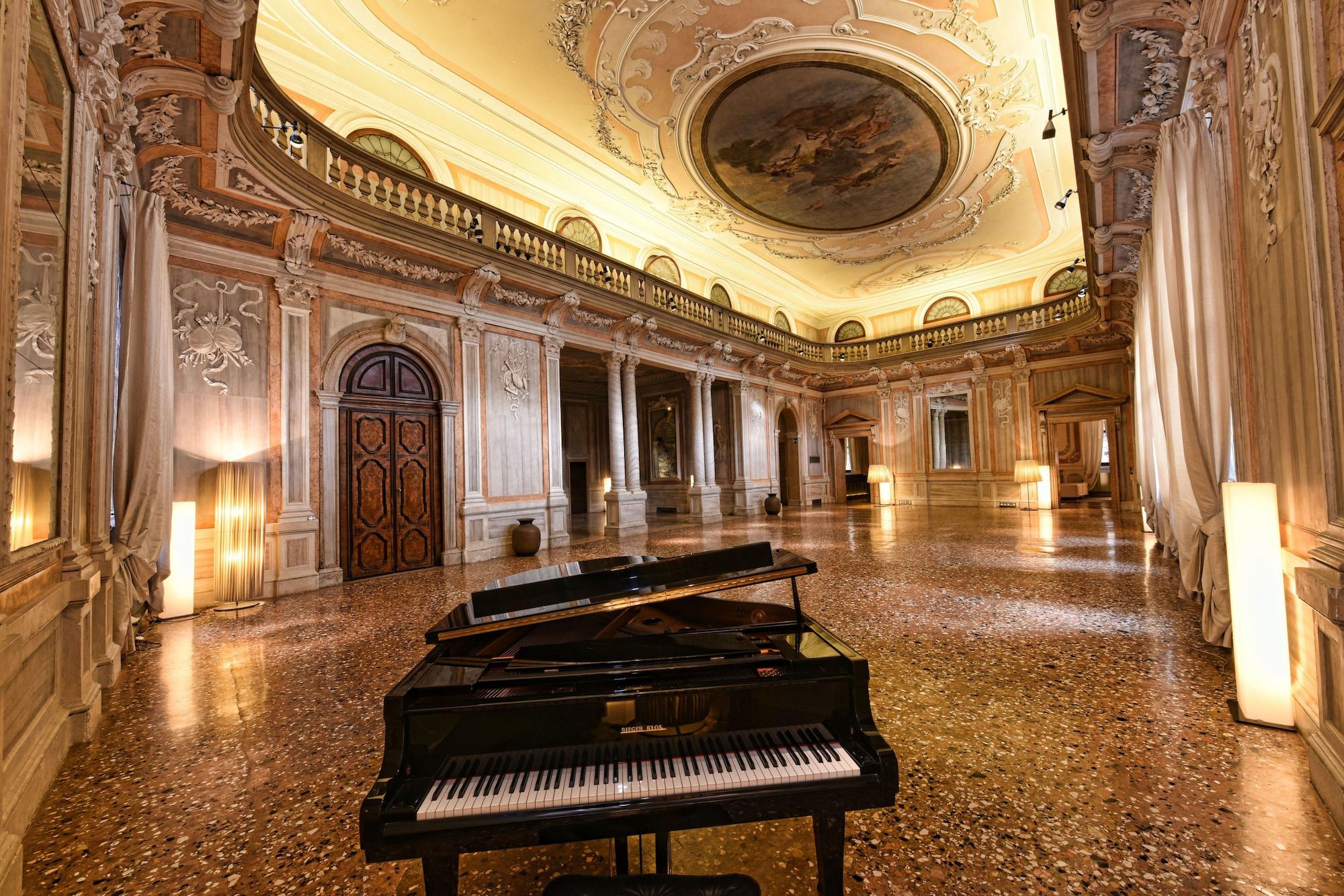 Salón de Baile Hotel Monaco & Grand Canal
