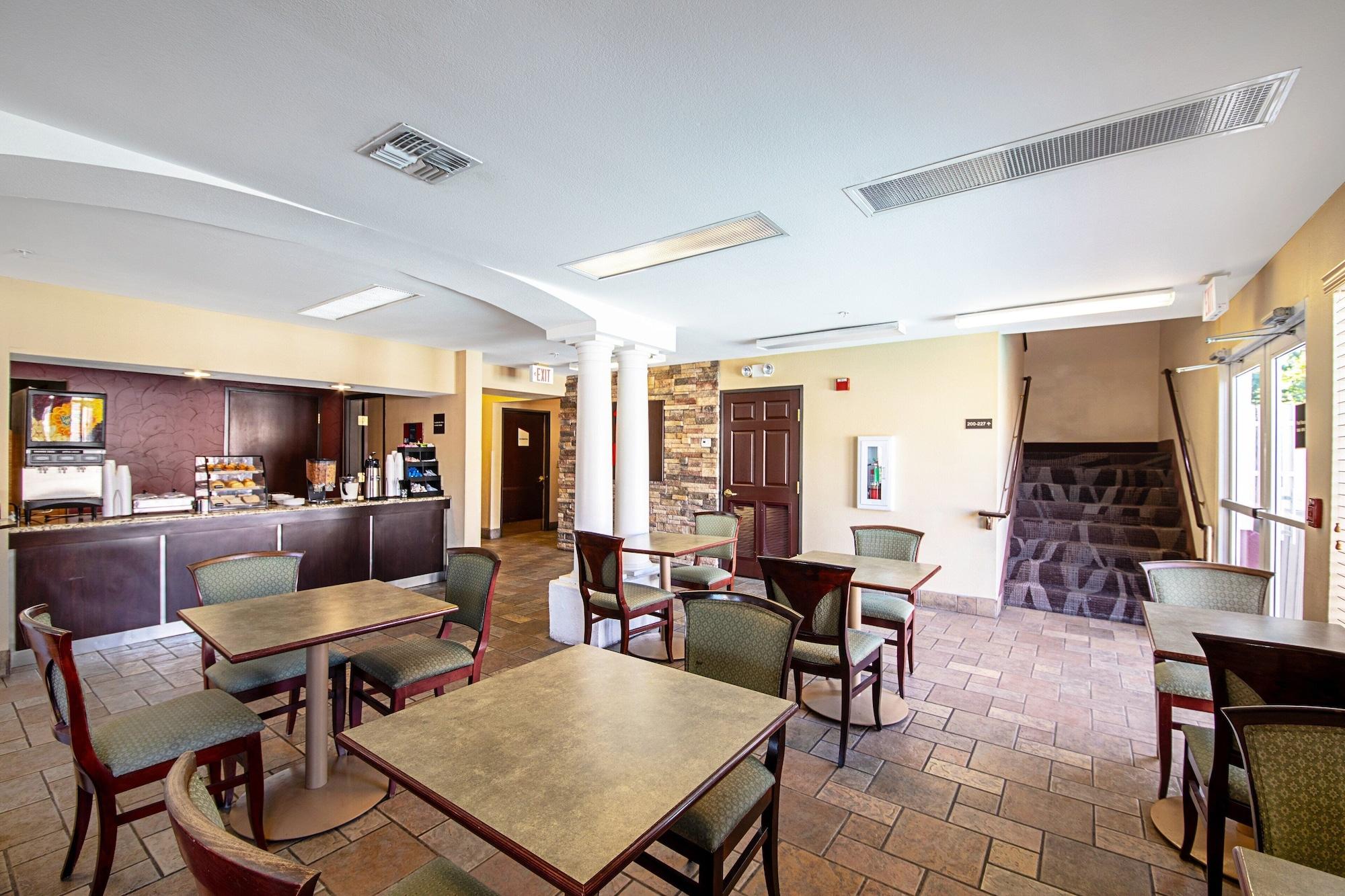 Restaurant Red Roof Inn San Marcos