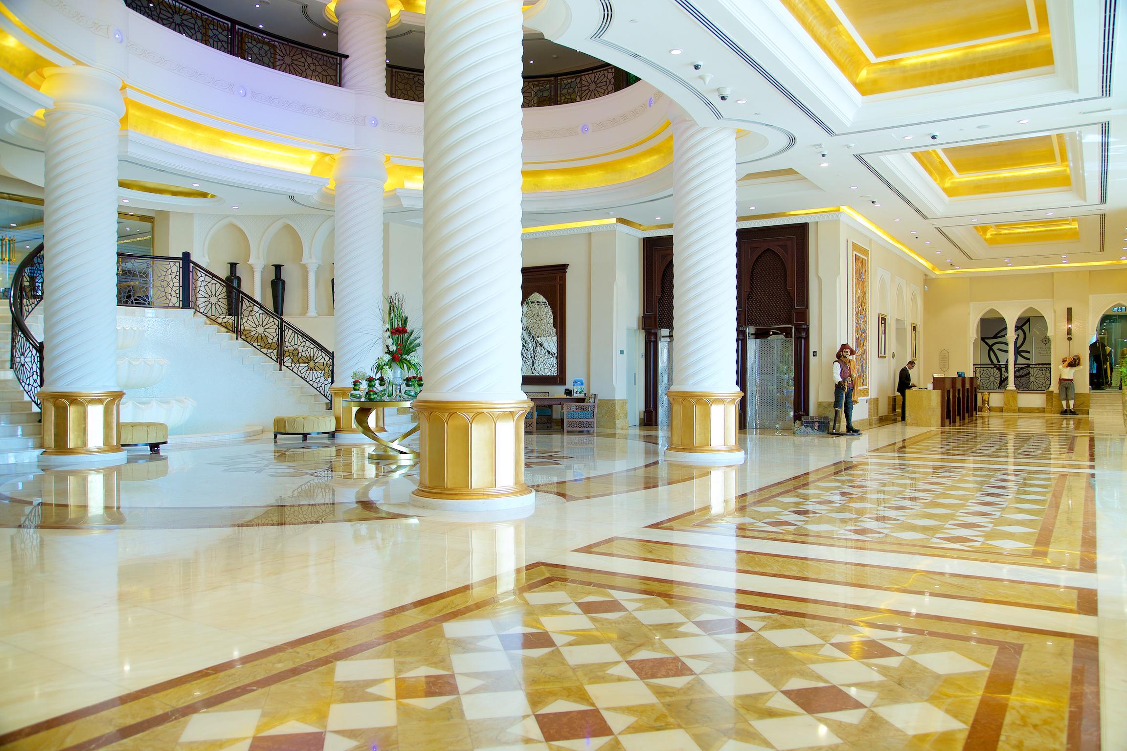 Vista Lobby Pullman Resort Al Marjan Island