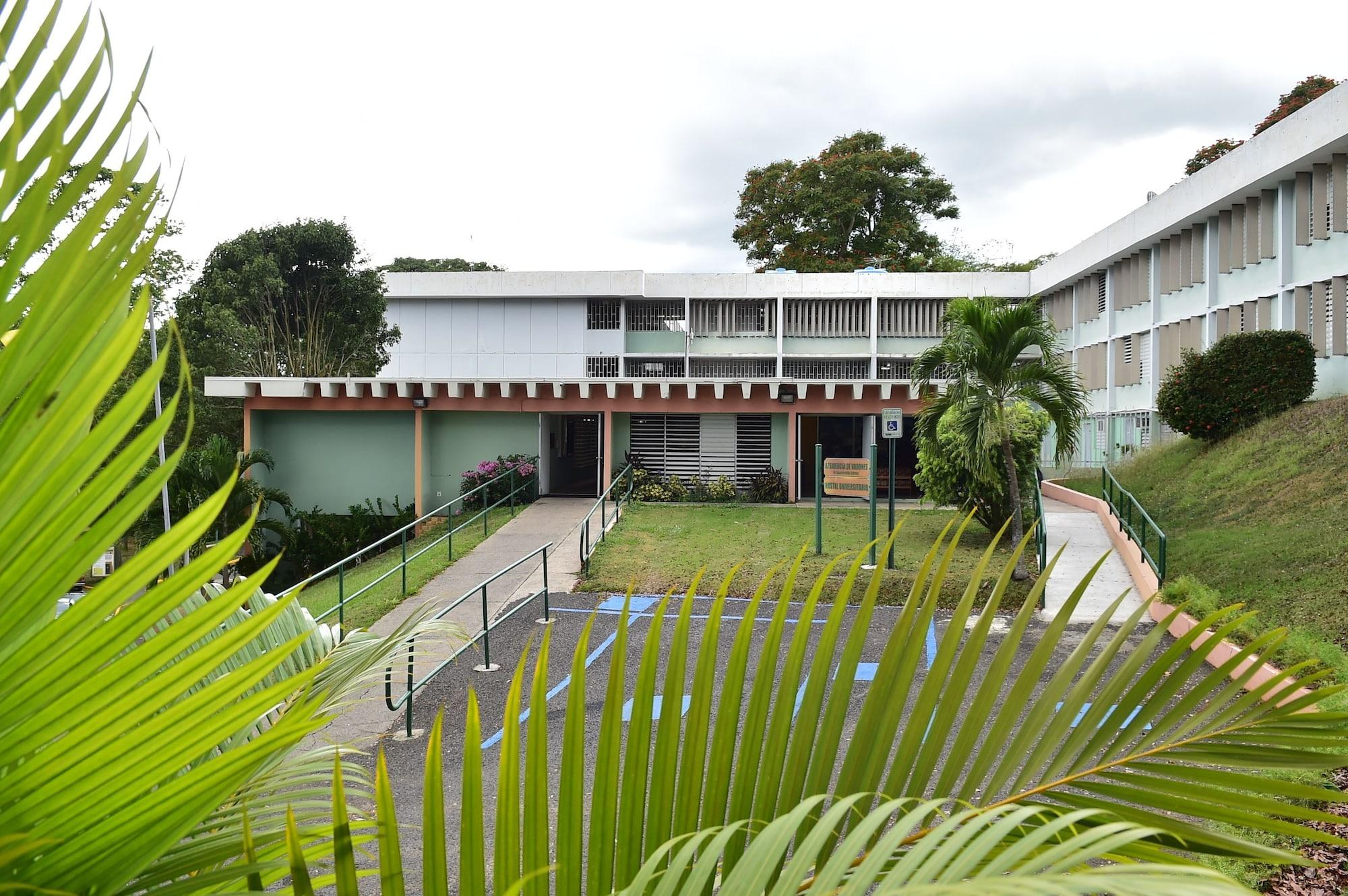 Varios Hostal Universitario