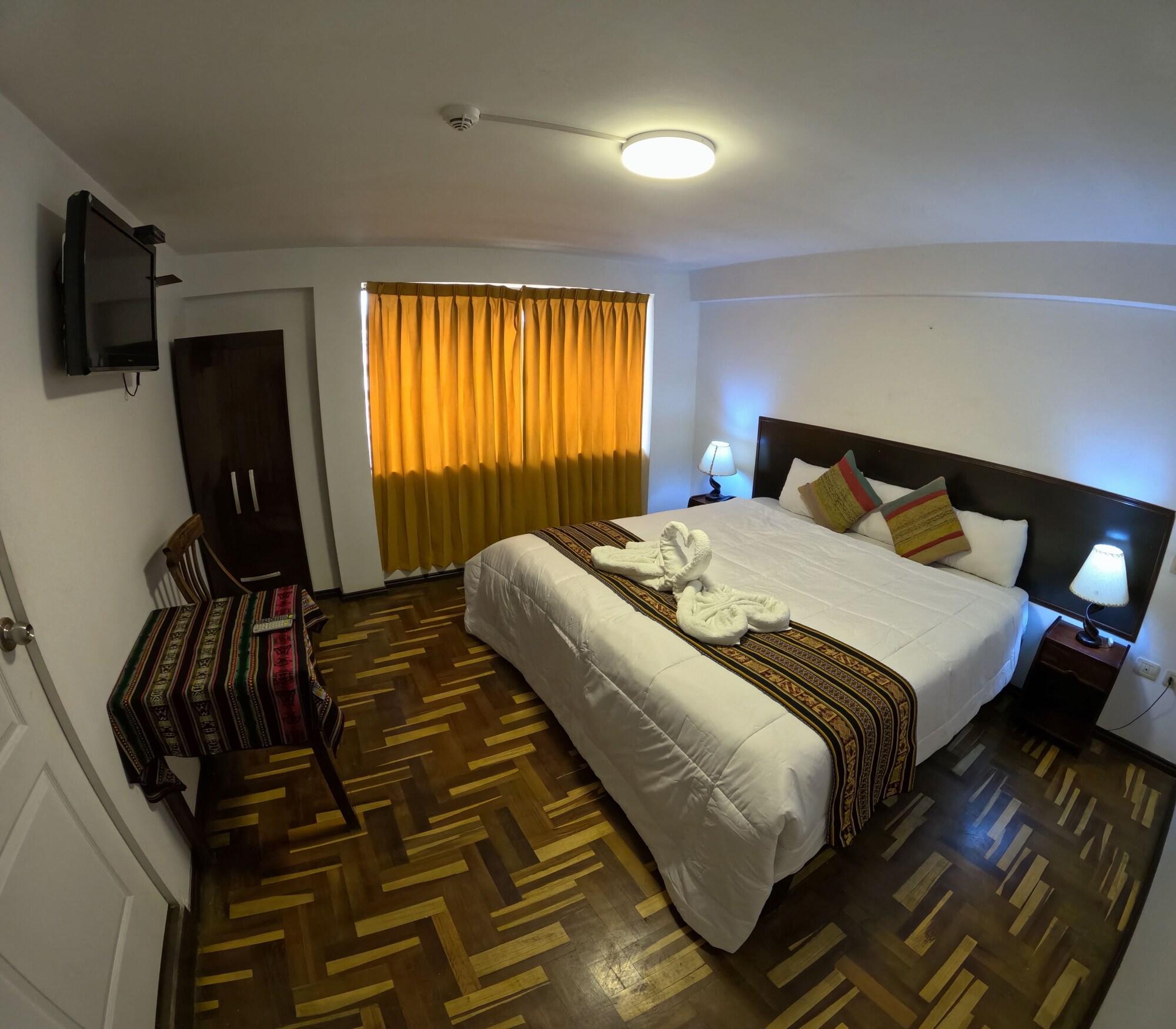 Habitación HOTEL INKAS TARABAMBA
