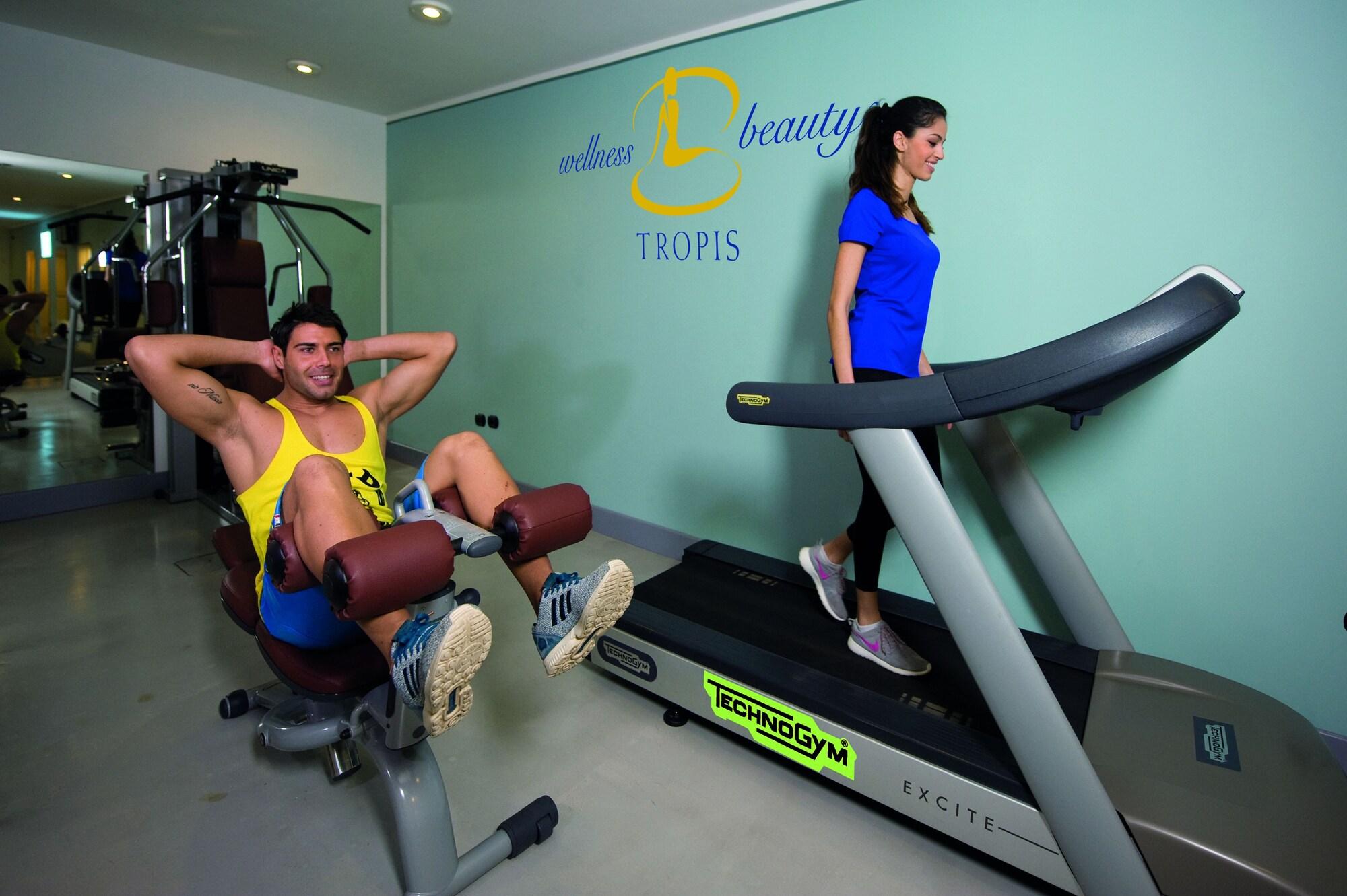 Gimnasio Hotel Tropis