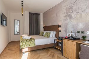 Alojamiento - Navona Essence Hotel