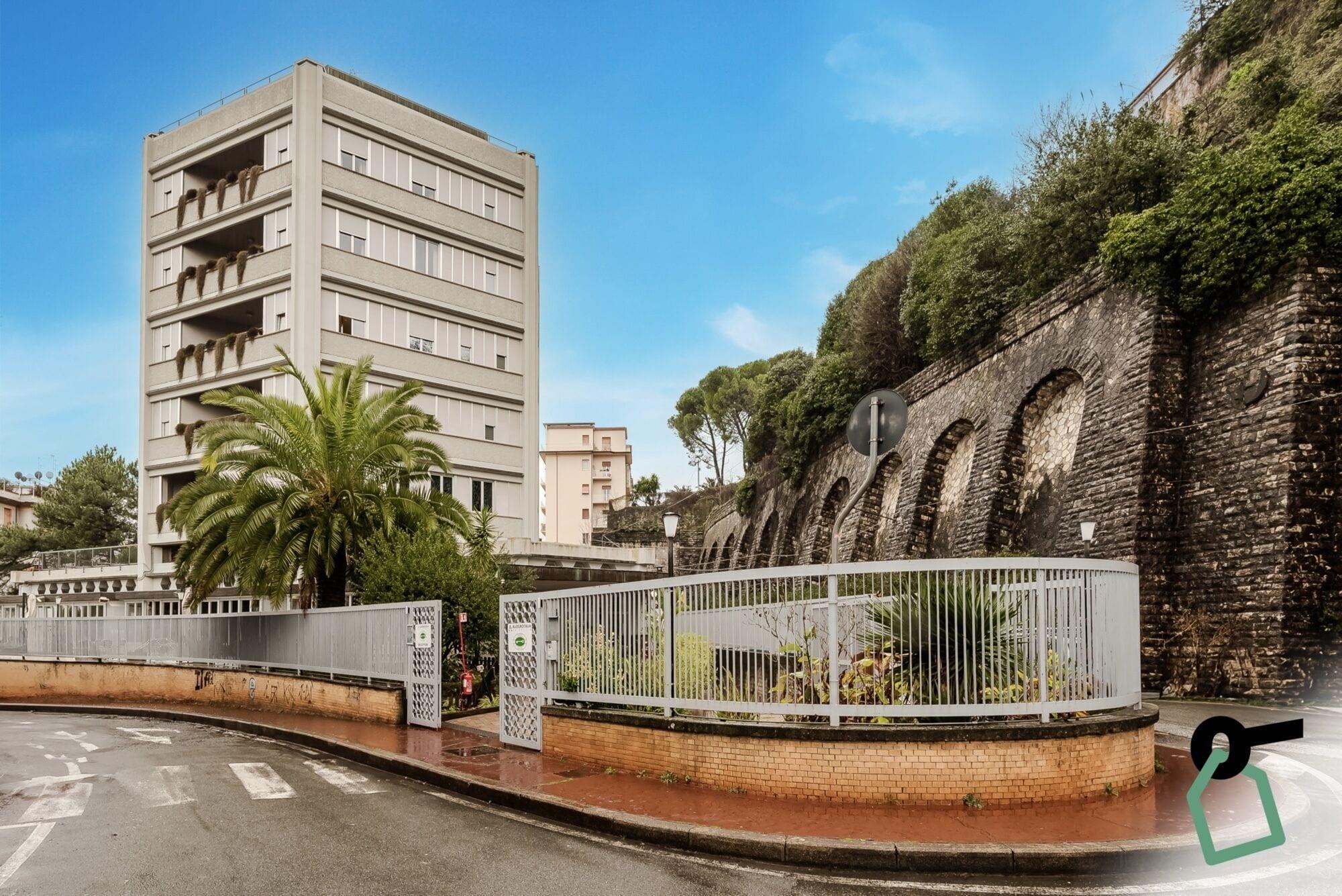 Varios HOTIDAY Apartment Collection - La Spezia