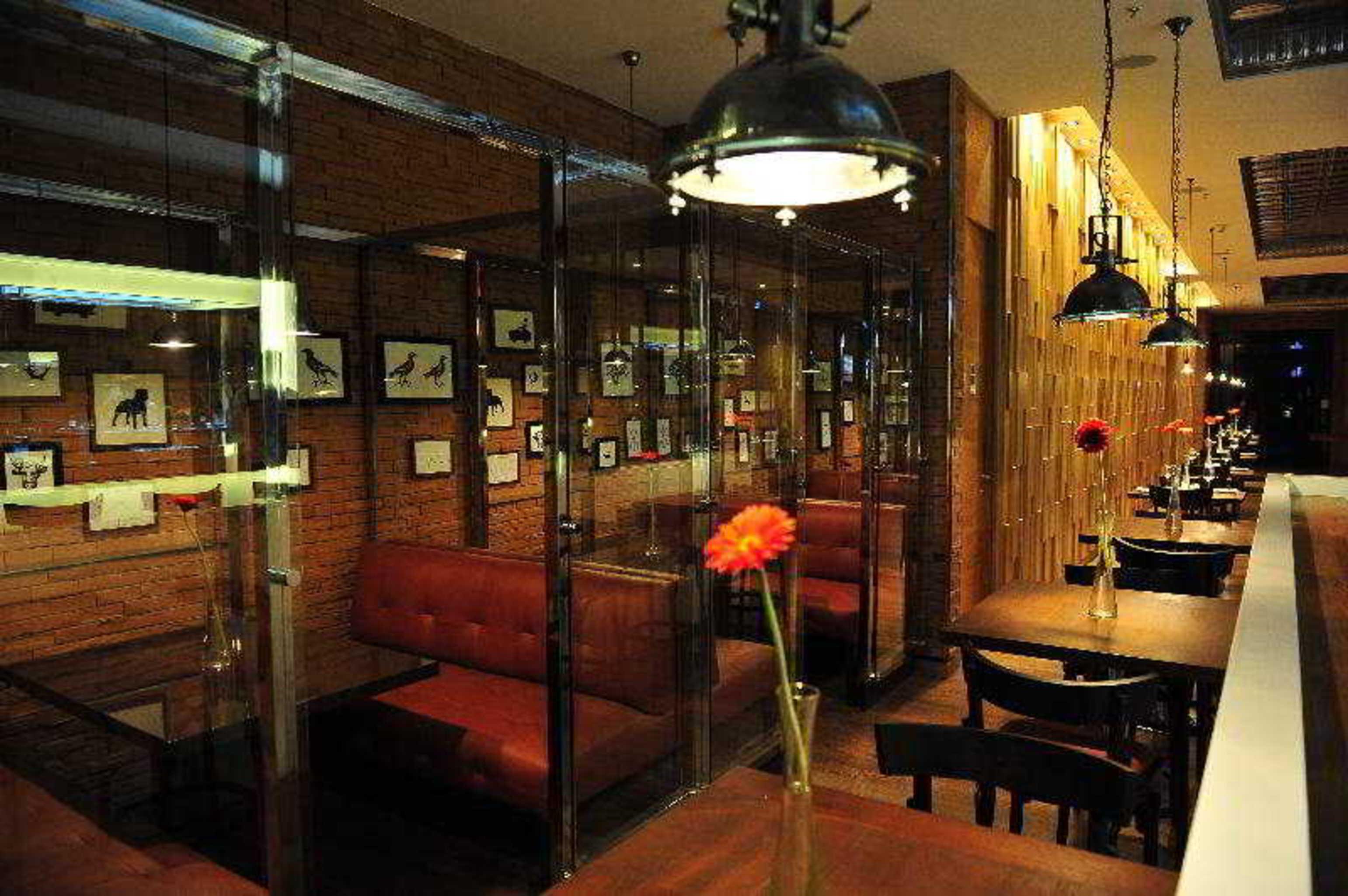 Restaurant Radisson Ciudad Empresarial Santiago