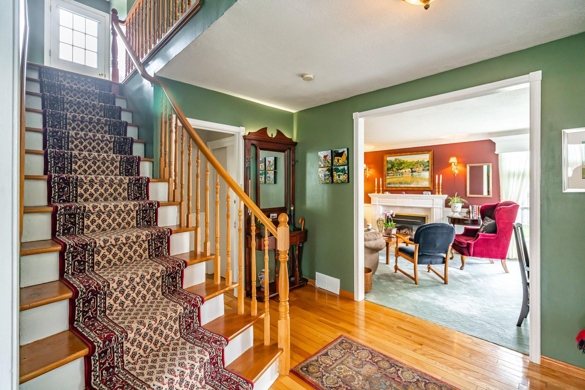 Varios Abacot Hall Bed & Breakfast
