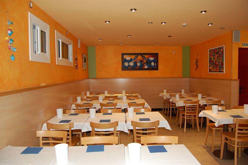 Hotel Maremagnum by null