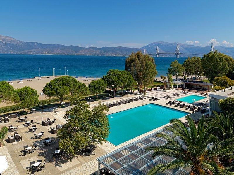 Vista Piscina Porto Rio Hotel