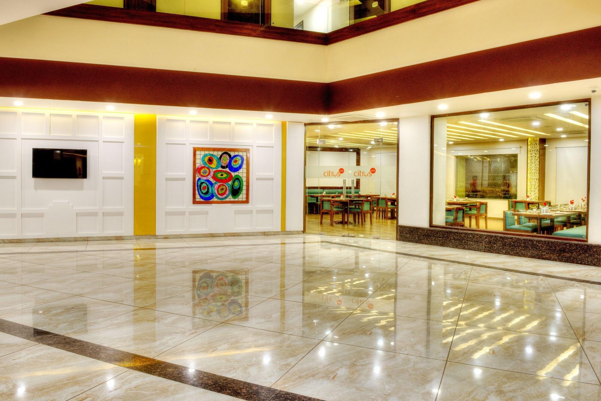 Vista Lobby Lemon Tree Hotel, Katra