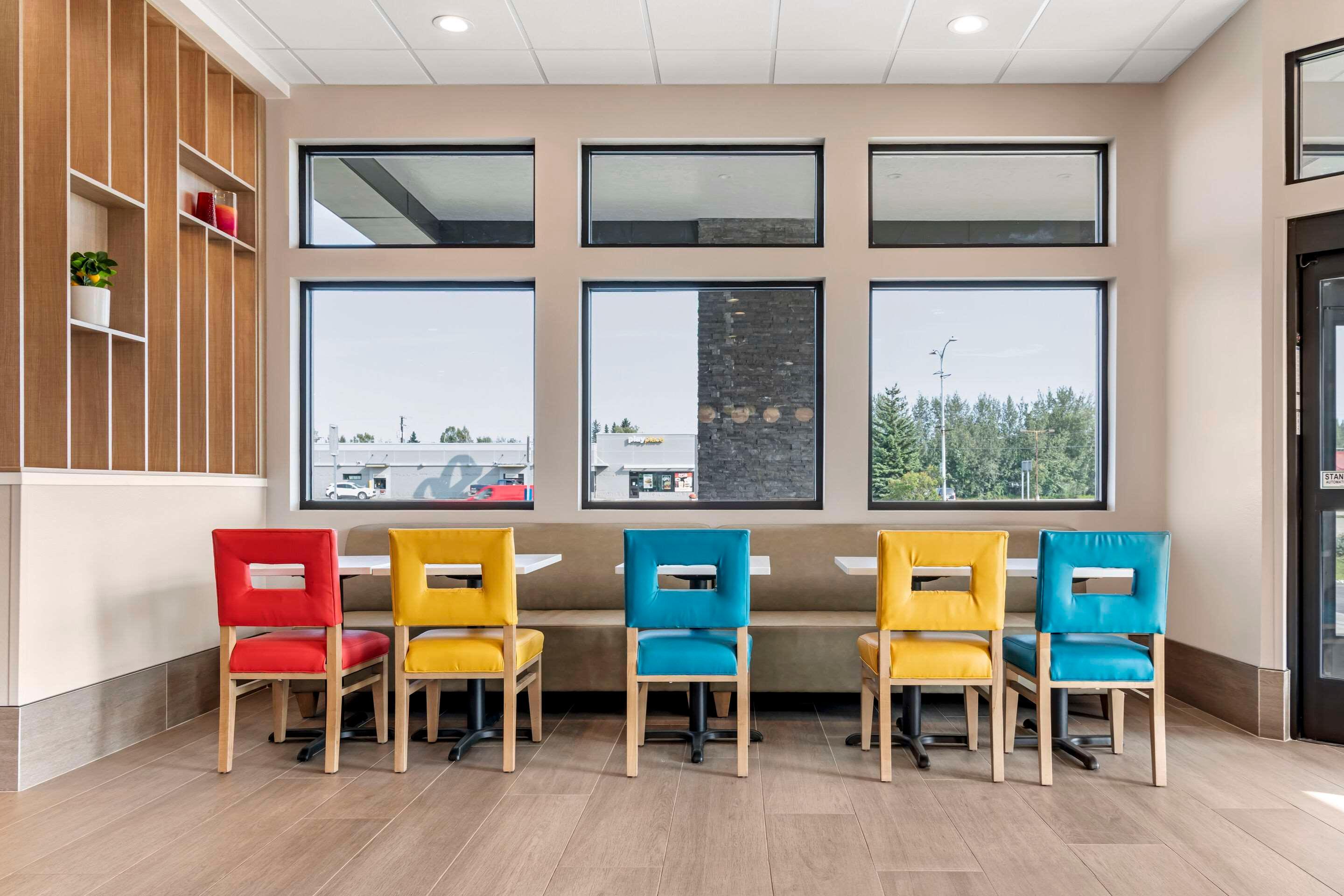 Vista Lobby Comfort Inn Fairbanks