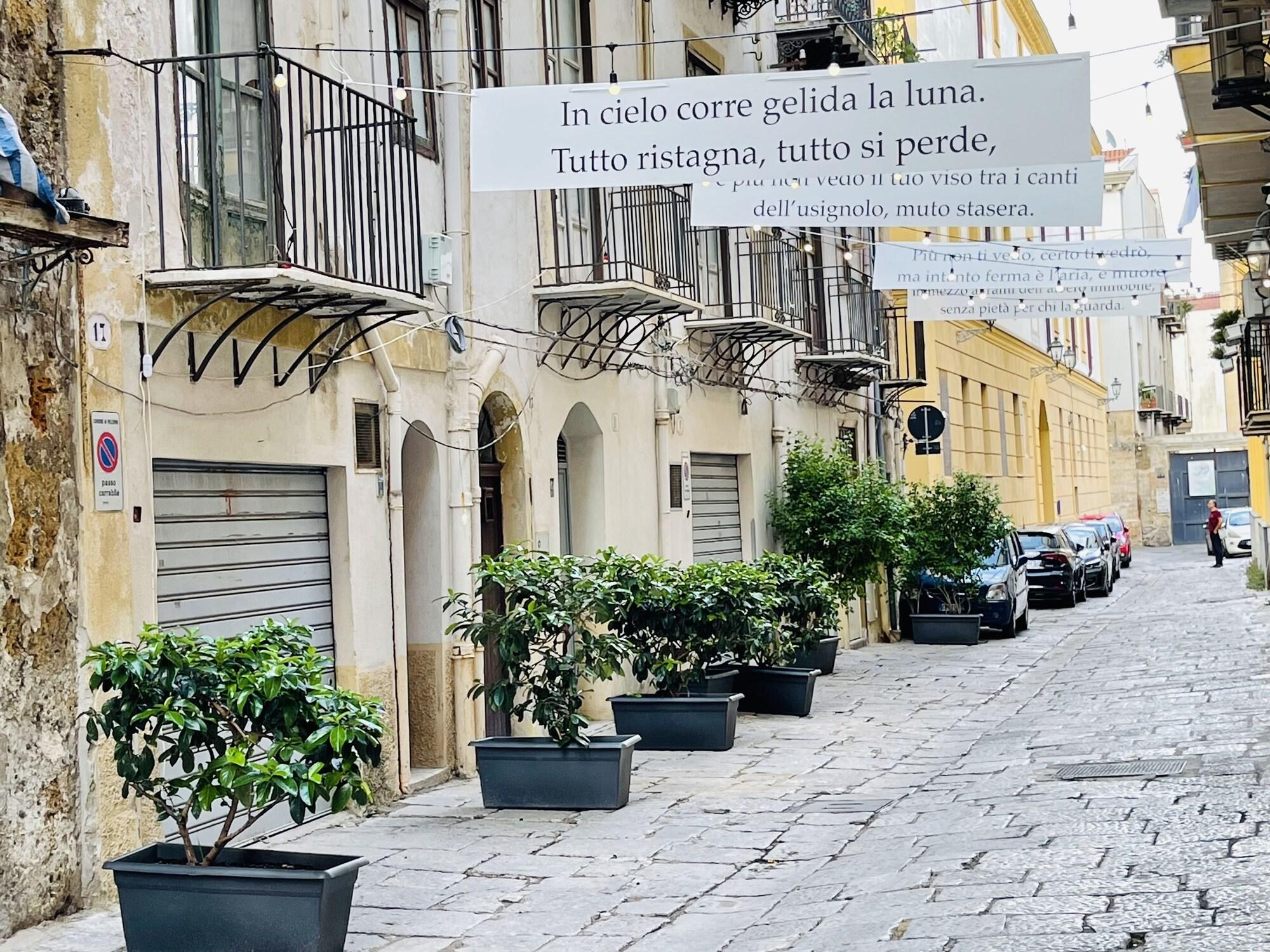 Vista Exterior Palazzo del Poeta