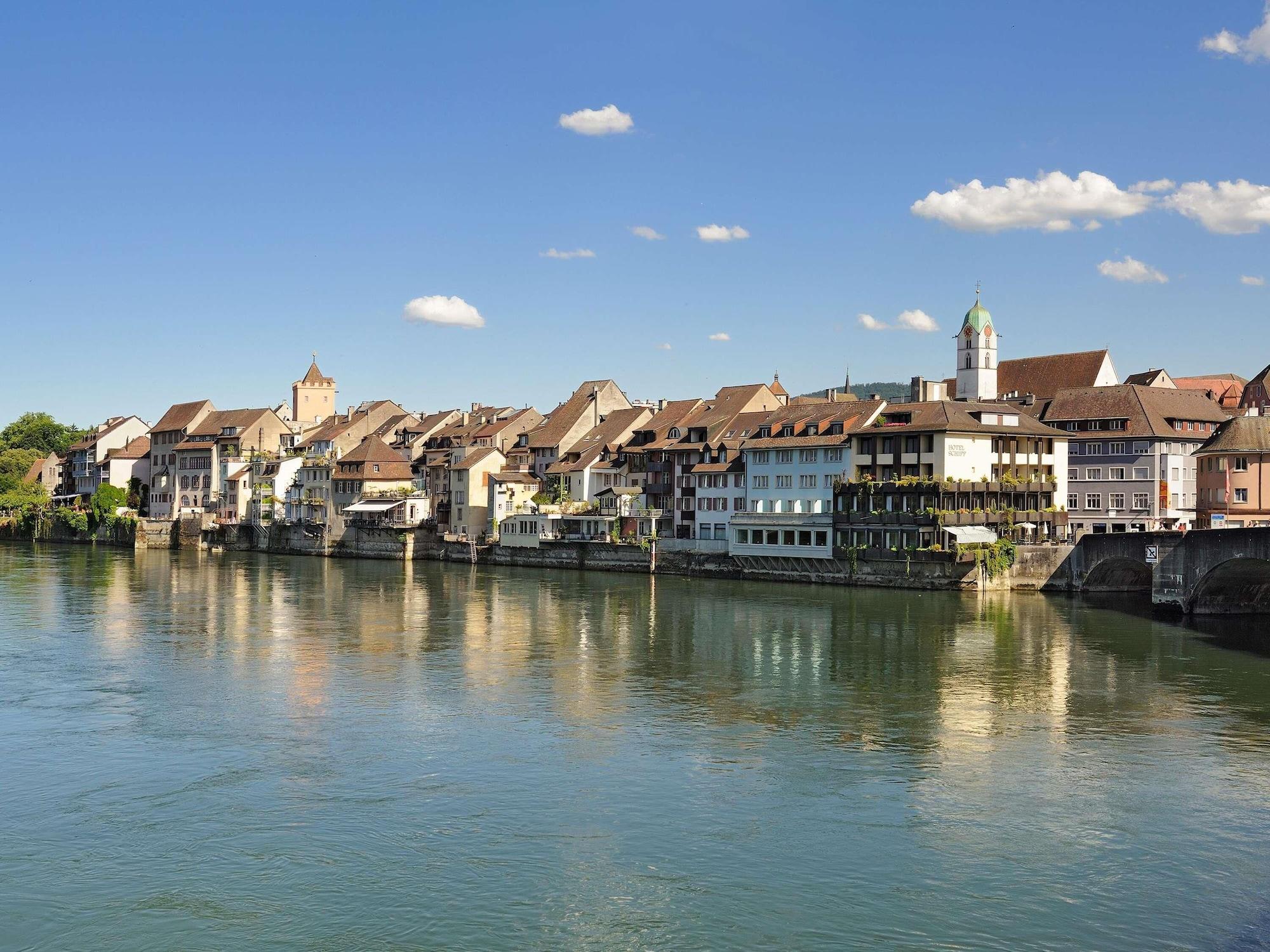 Varios ibis budget Basel City