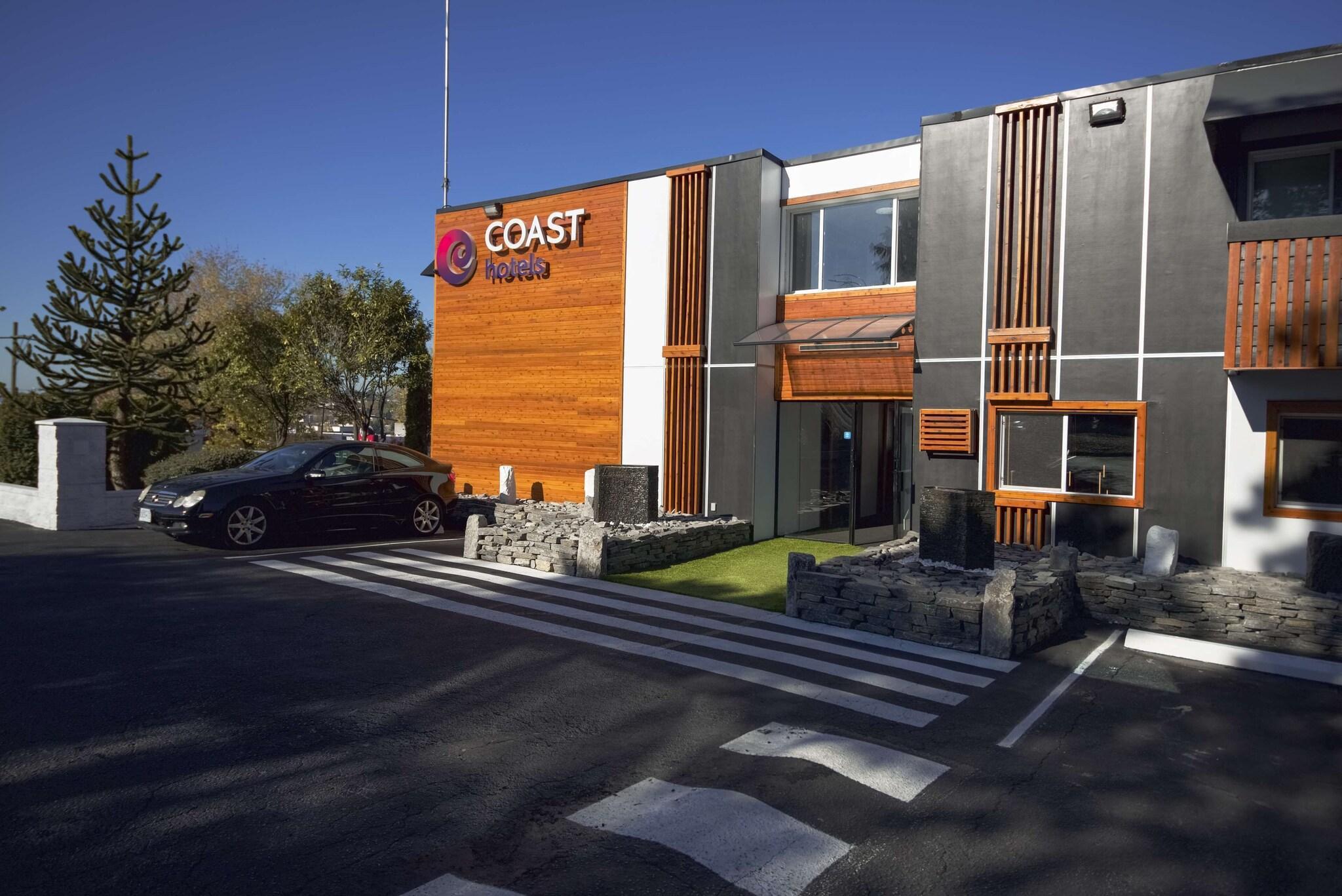 Vista Exterior Coast Metro Vancouver Hotel