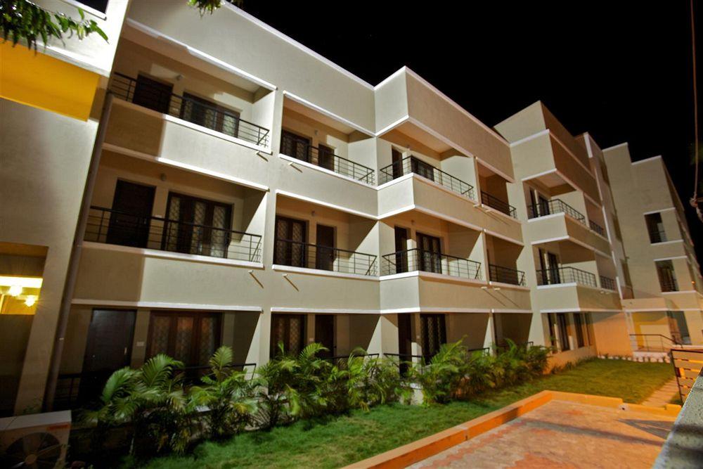 Varios Hotel Mamalla Inn