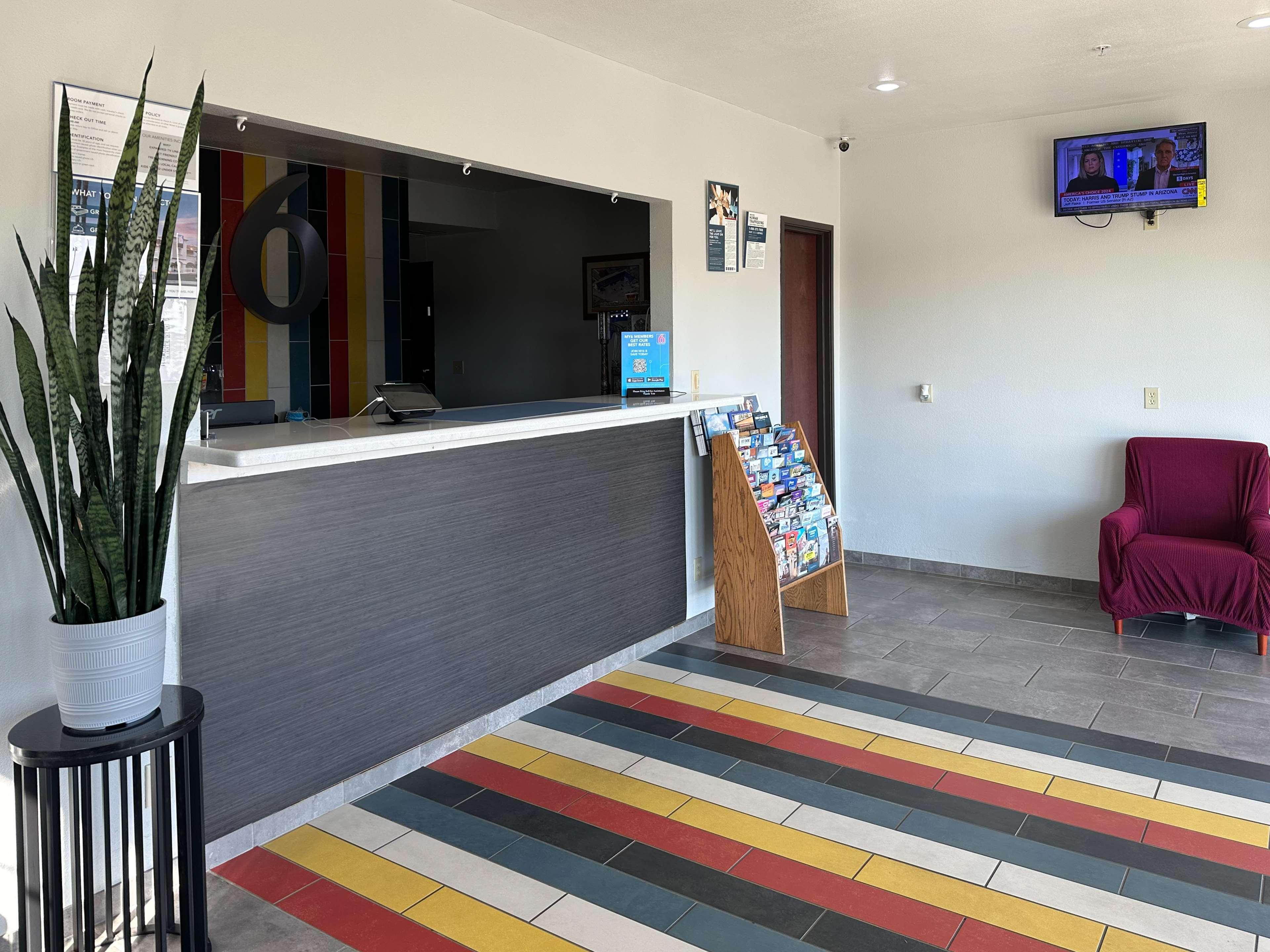 Vista Lobby Motel 6 Atoka, OK