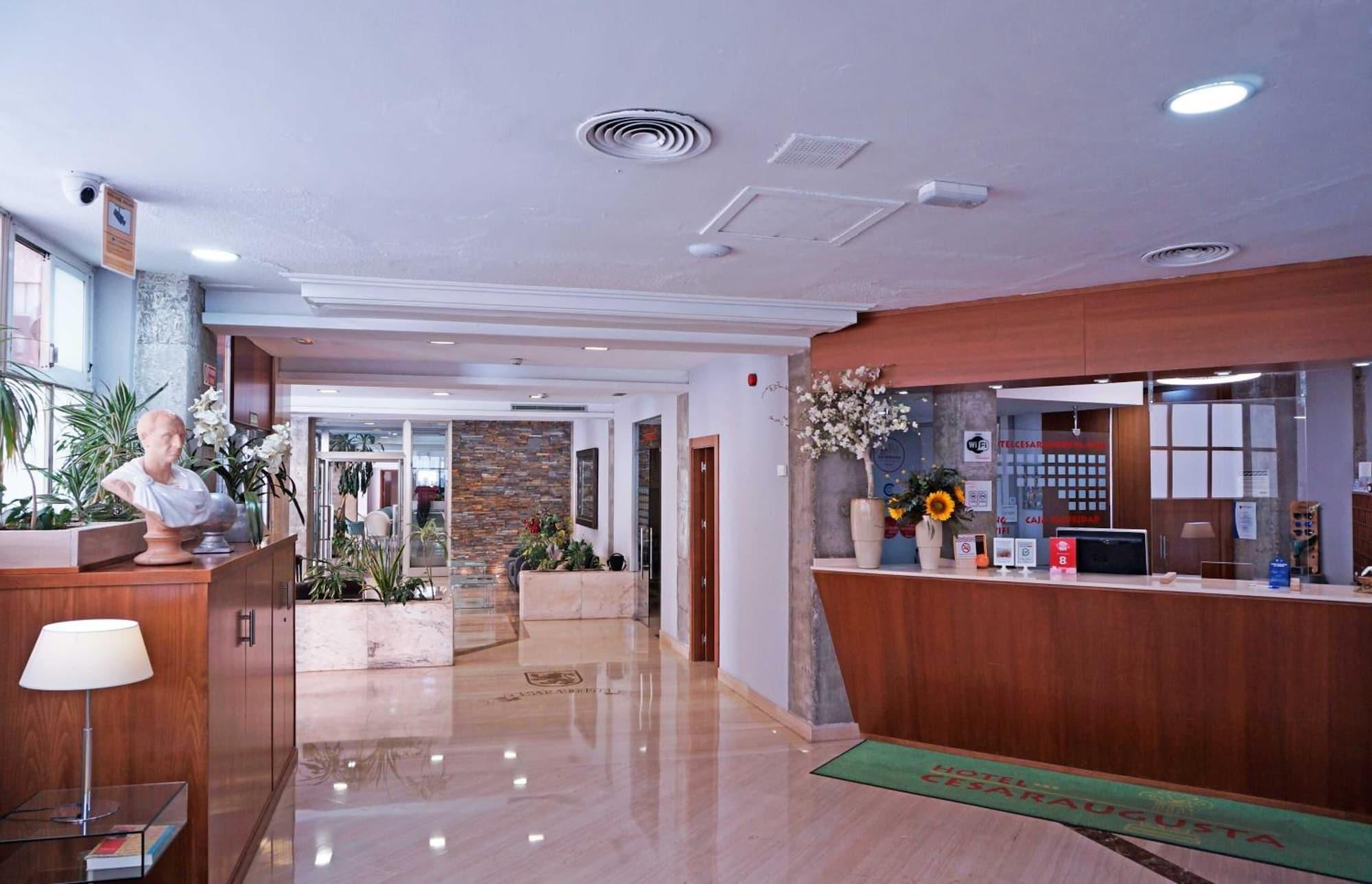 Vista Lobby Hotel Cesaraugusta