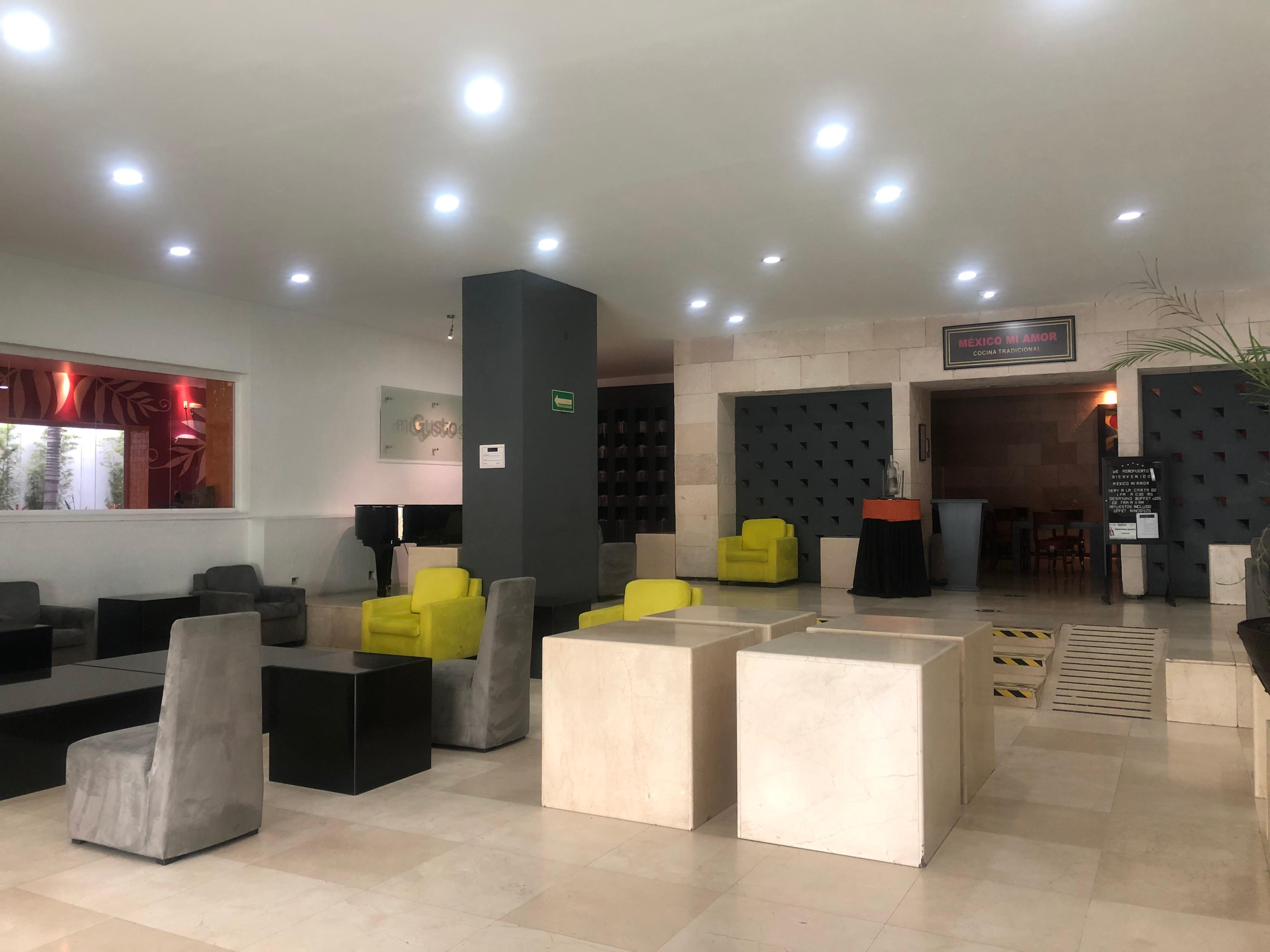 Vista Lobby We Hotel Aeropuerto