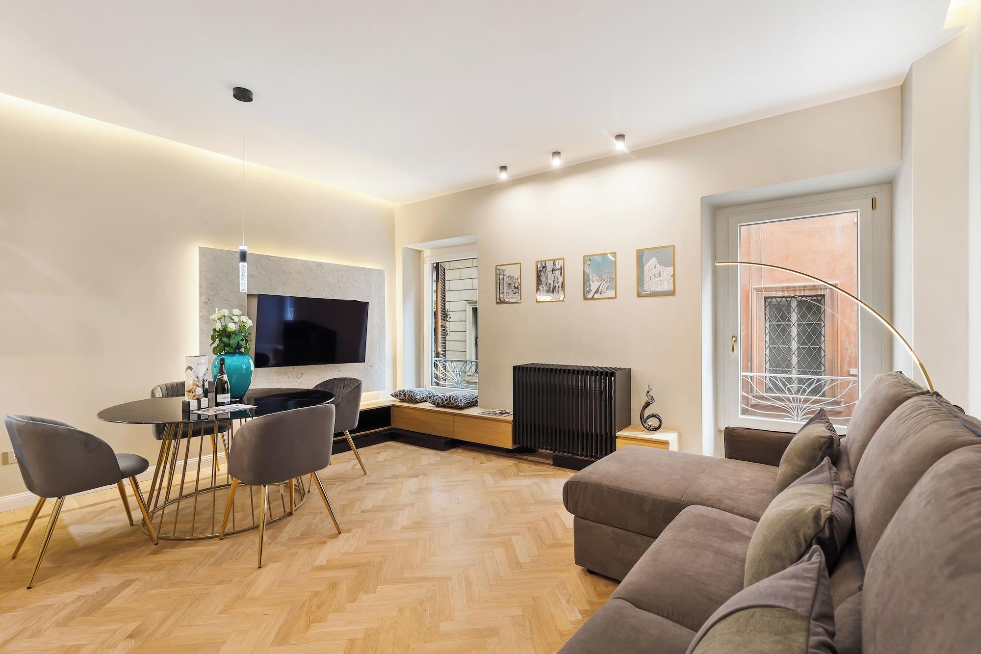 Varios Spanish Steps Apartments