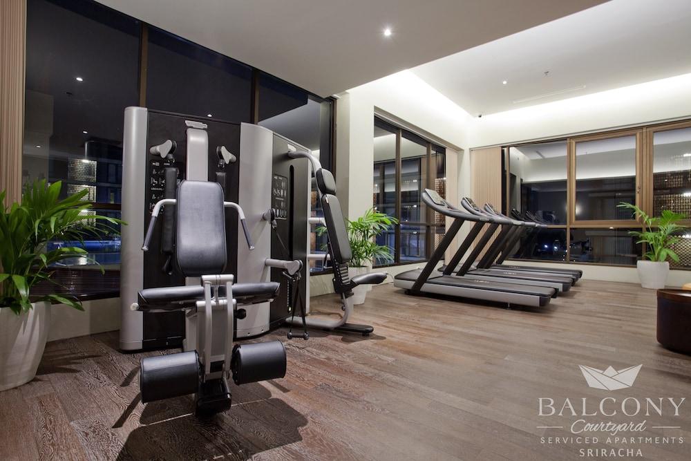 Gimnasio Balcony Courtyard Sriracha Hotel Serviced Apartmen