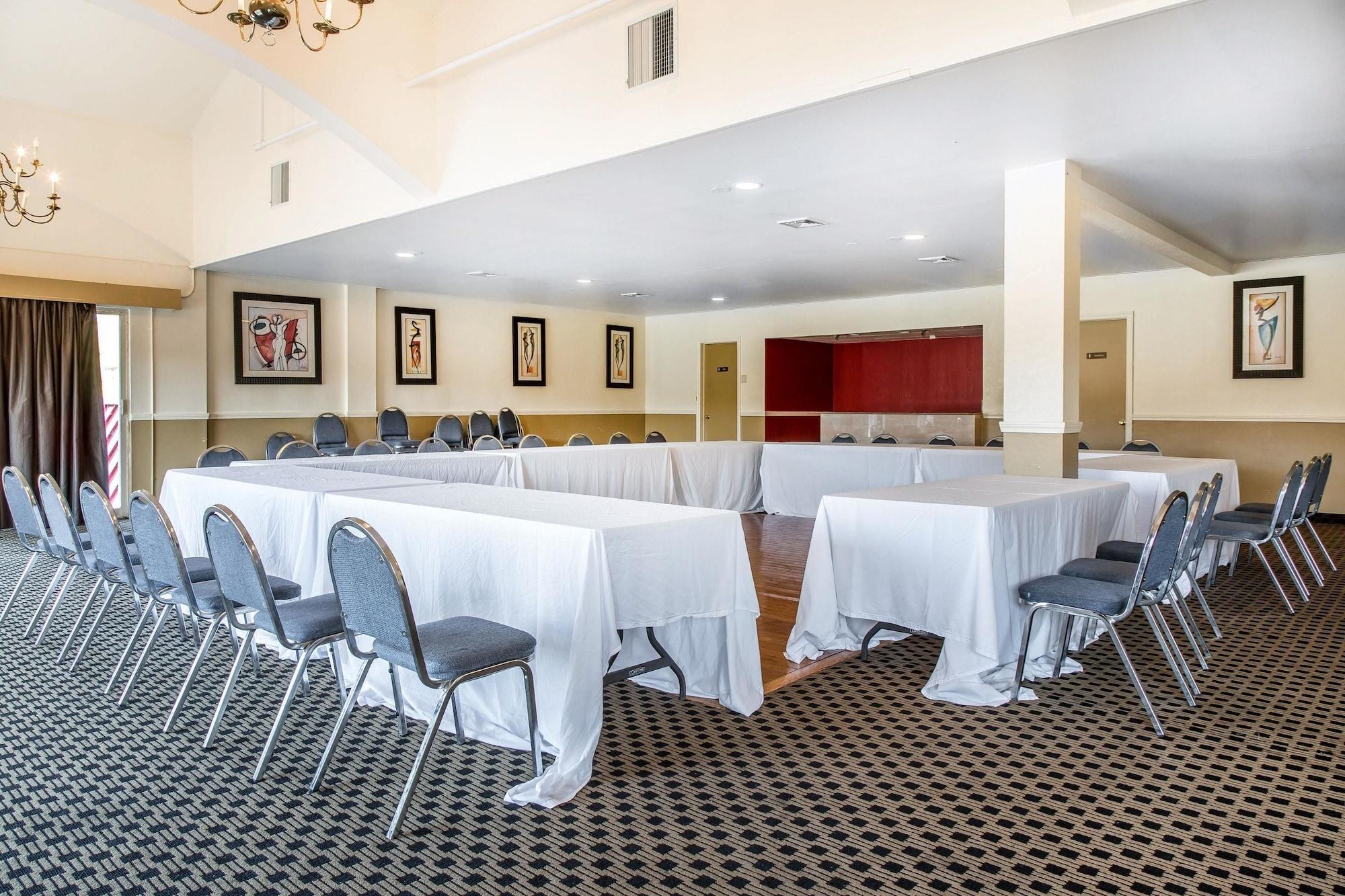 Sala de Reuniones Econo Lodge West Haven