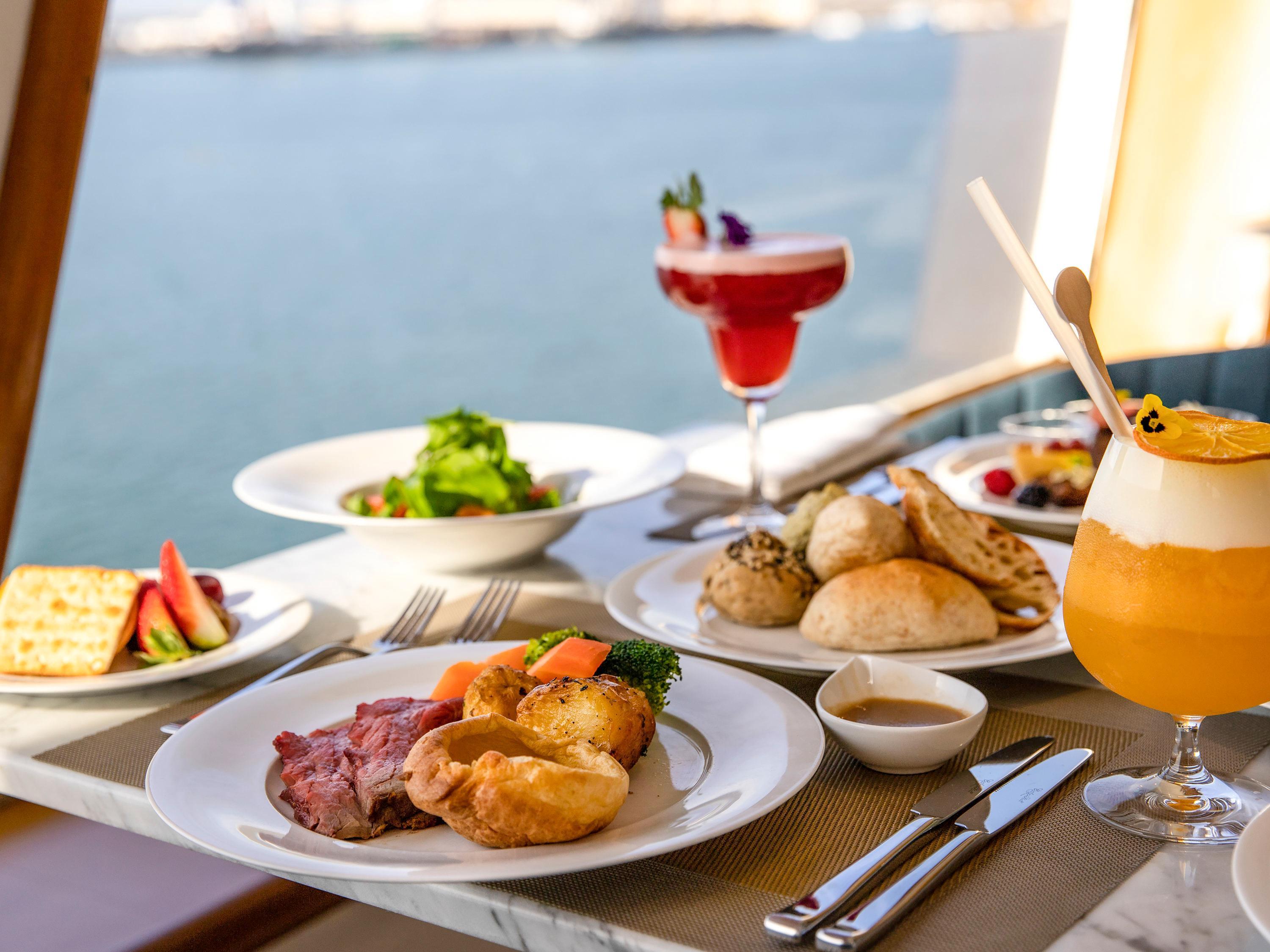 Restaurant Queen Elizabeth 2 Hotel by Accor