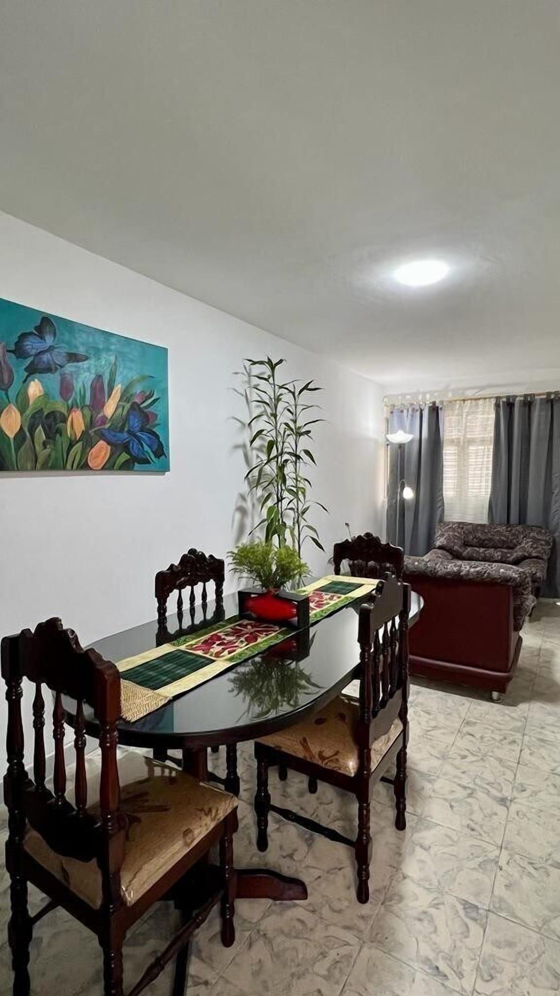 Varios Casa Nawi