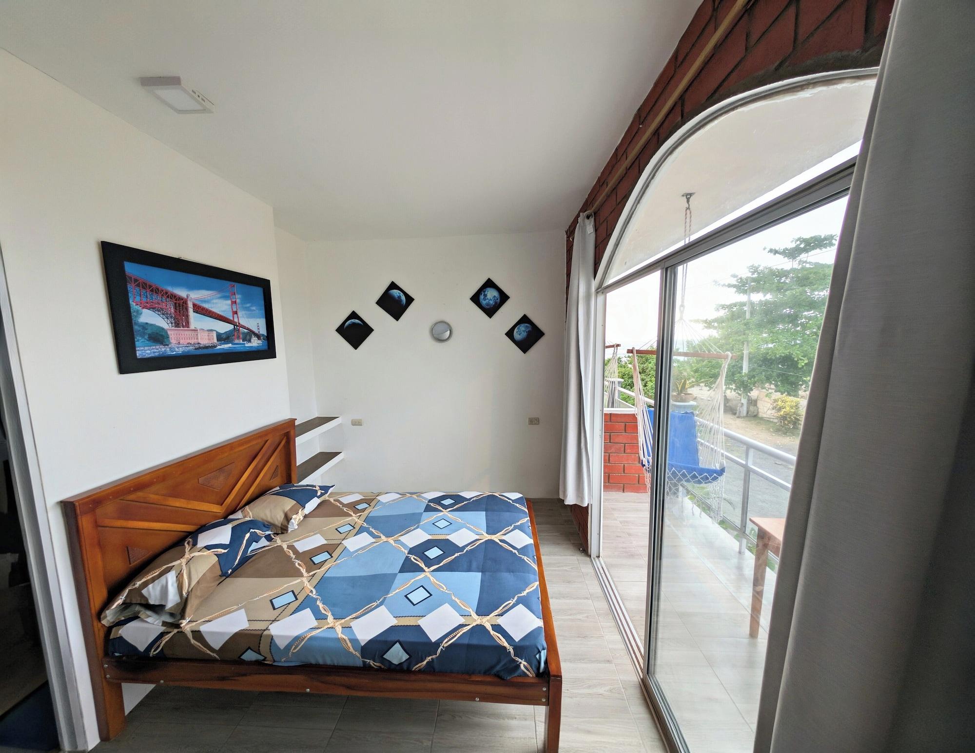 Habitación Cali hotel in Montanita beach