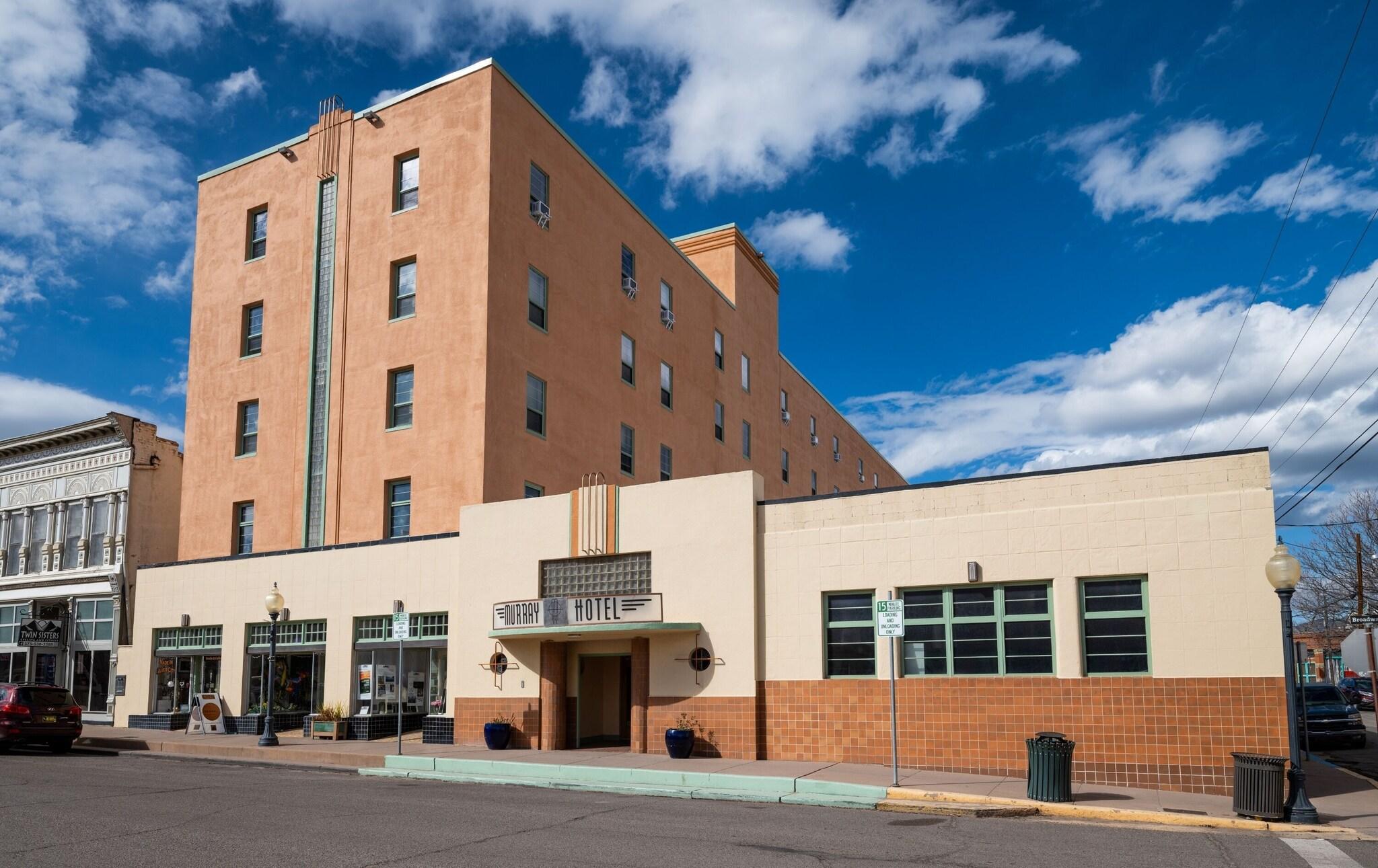 Vista Exterior Murray Hotel