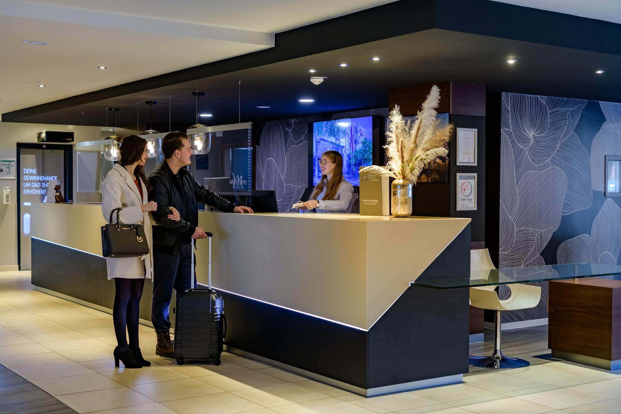 Vista Lobby Mercure Hotel Aachen Europaplatz
