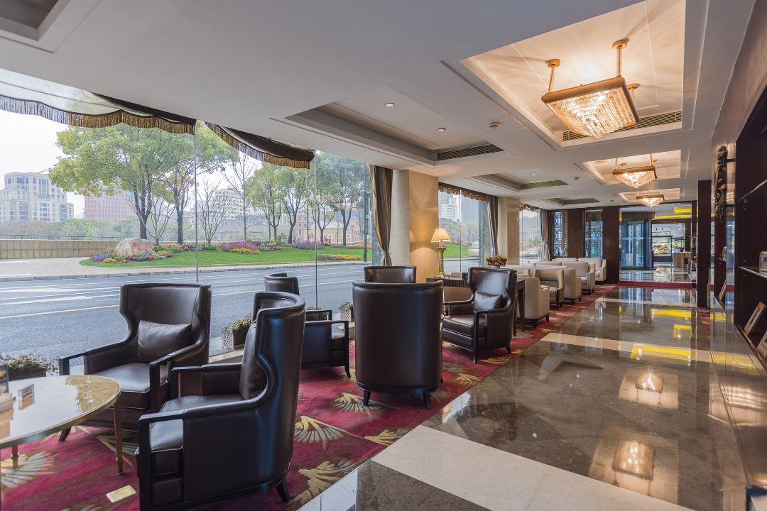 Bar/Salón Broadway Mansions Hotel