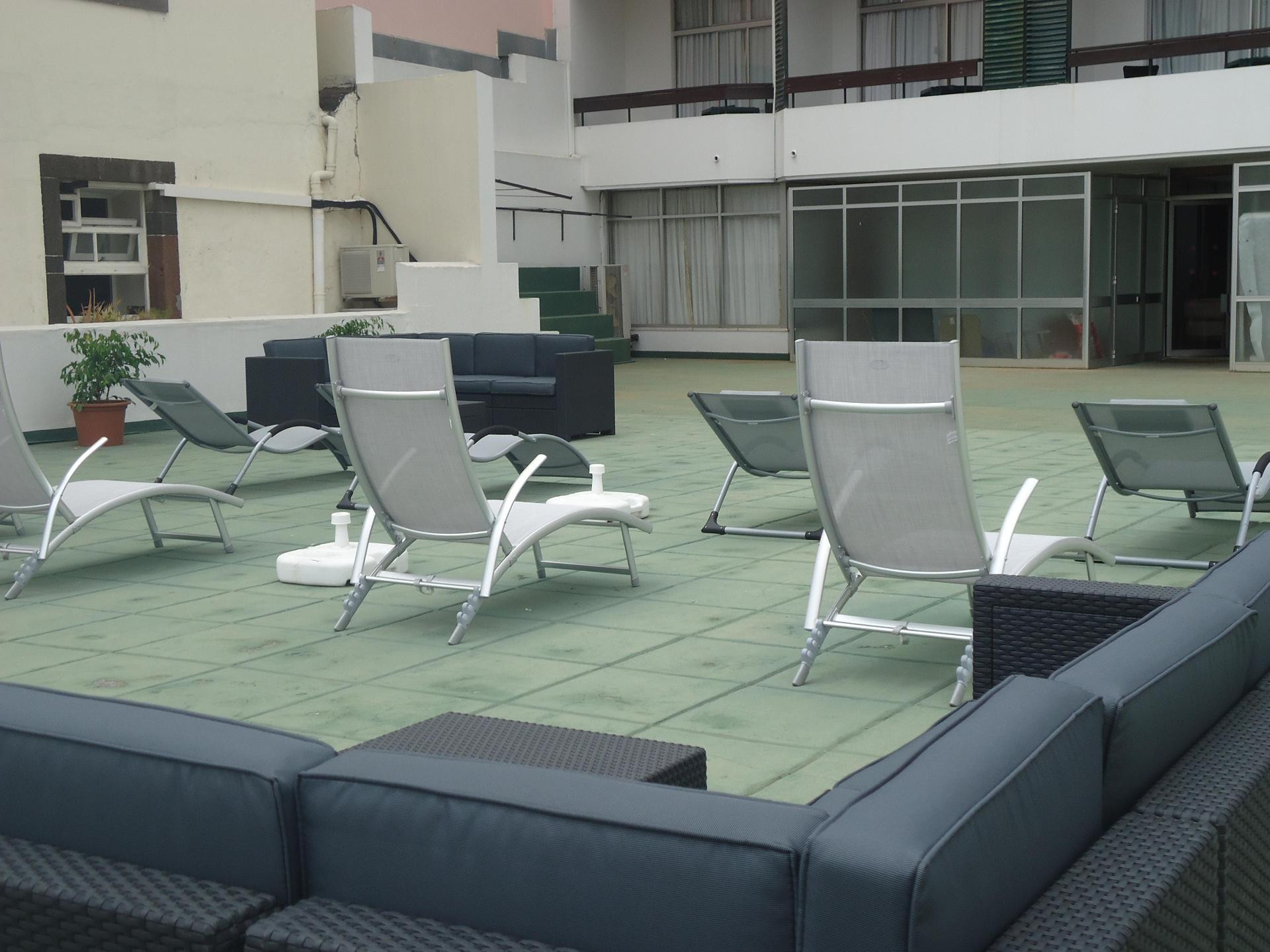 Vista Piscina Residencial Greco