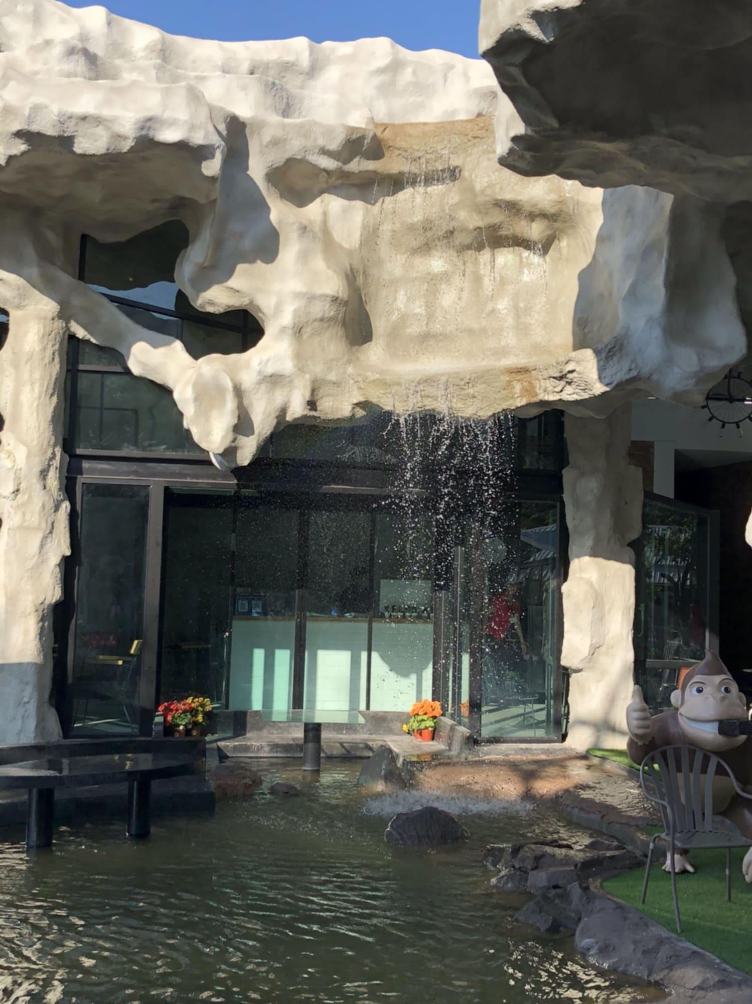 Vista Lobby I View Park Resort