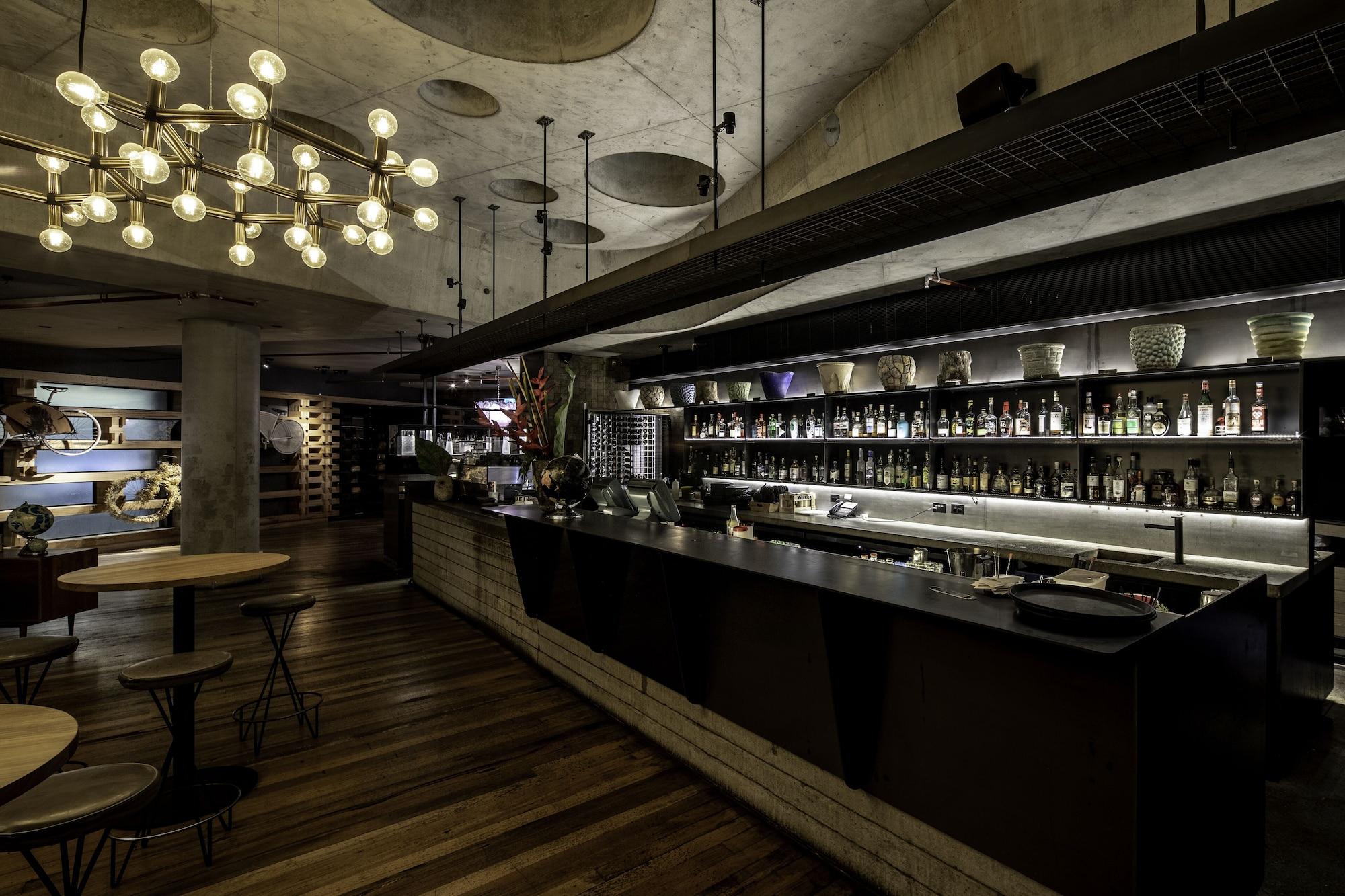 Bar/Salón Ovolo Canberra, a Wyndham Hotel