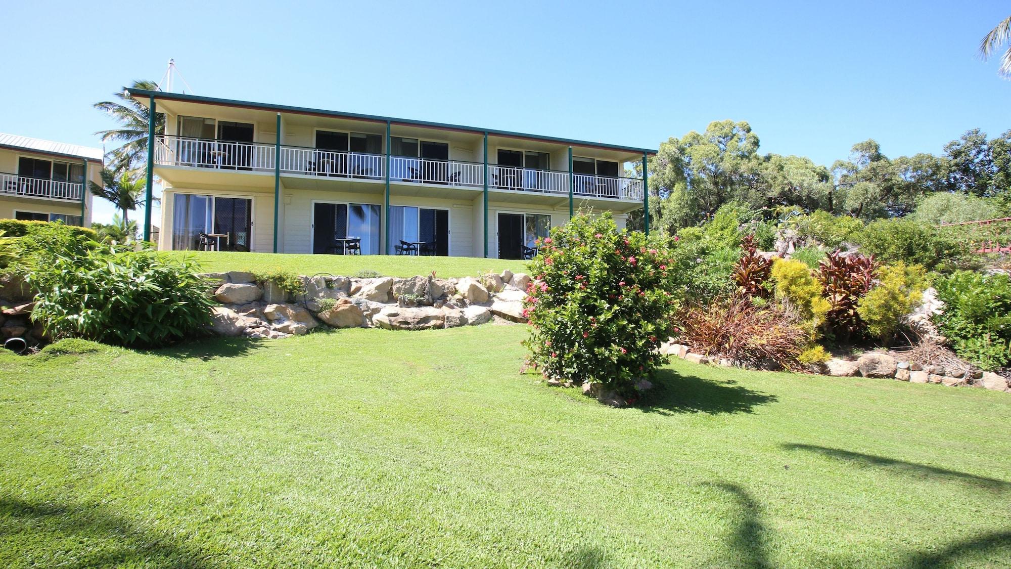 Vista Exterior Whitsunday Sands Resort