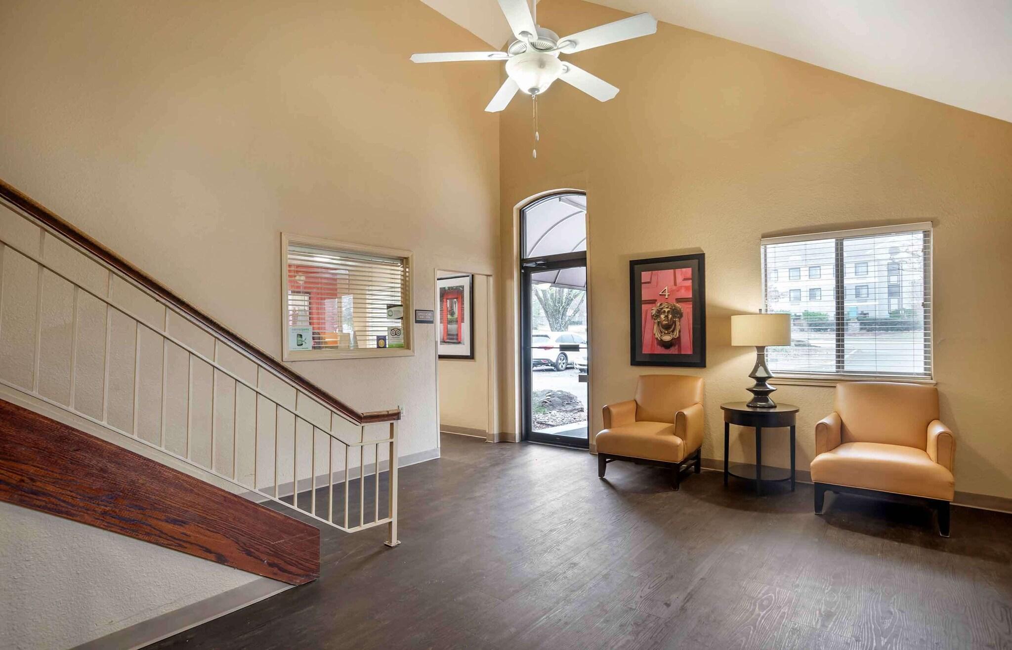 Vista Lobby Extended Stay America Jackson Ridgeland