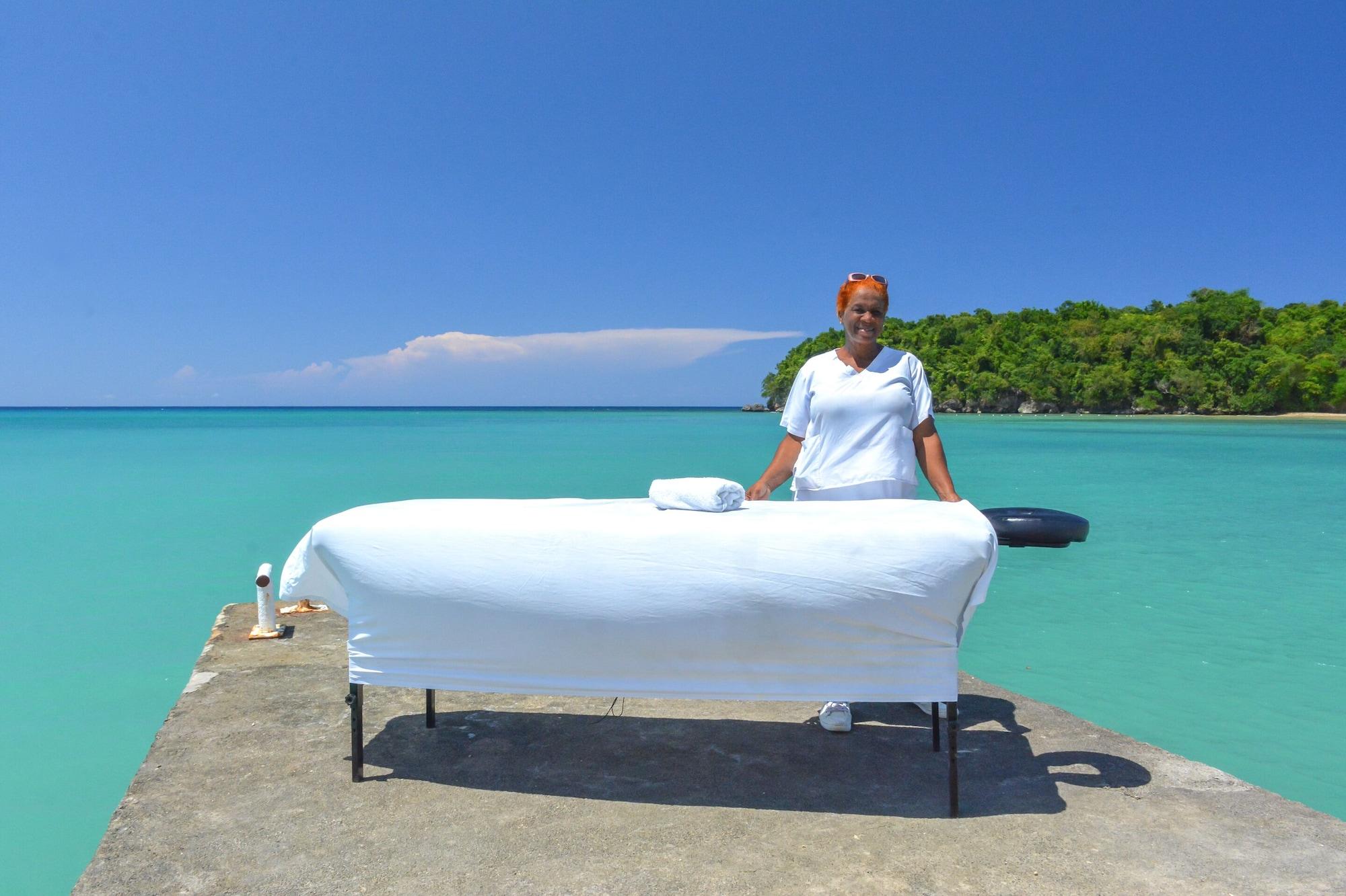 Spa Sand And Tan Beach Hotel