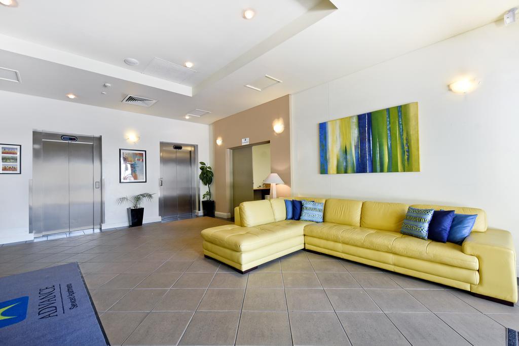 Vista Lobby Metro Advance Apartments & Hotel, Darwin