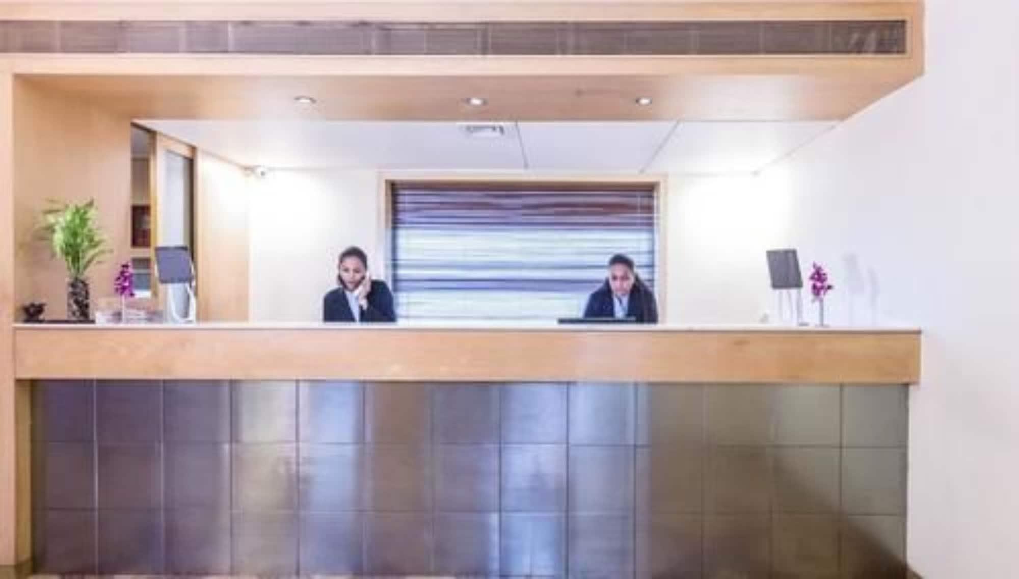 Vista Lobby The Royal Orchid