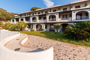 Alojamiento - Hotel Tritone